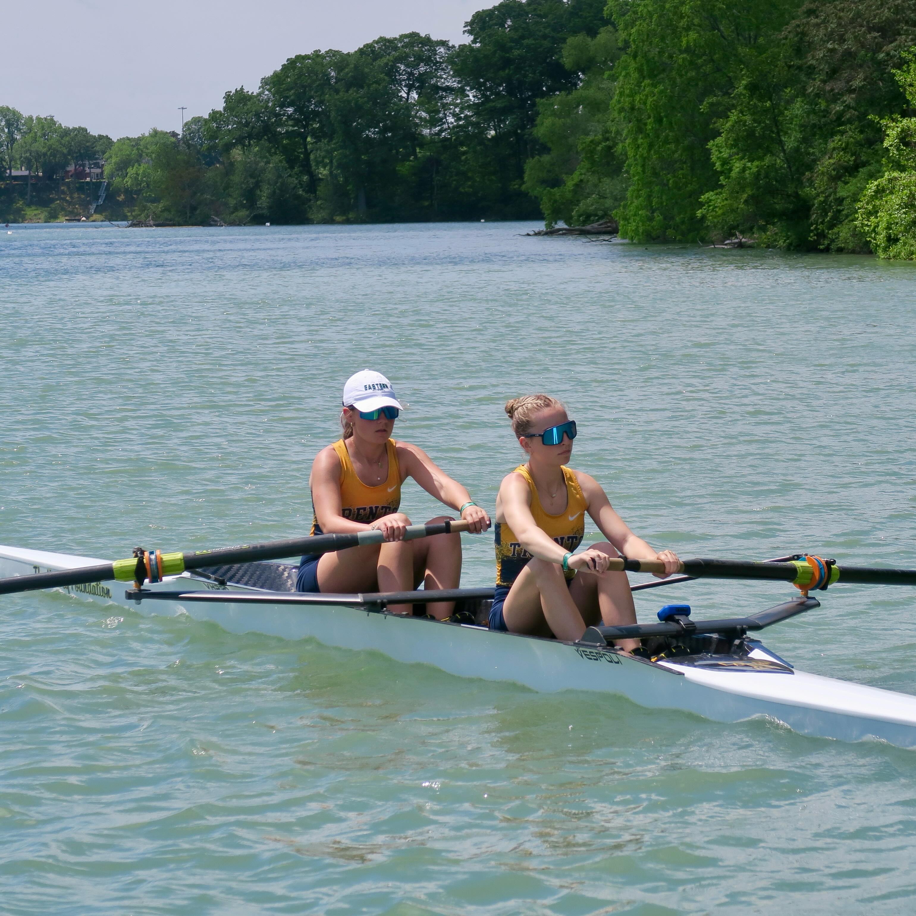 The senior women’s pair will be racing in CSSRA finals tomorrow at 12:16pm. Racing will be live-streamed here https://youtube.com/@henleyisland9713?si=l0Z8GqvNpJ1_s13k