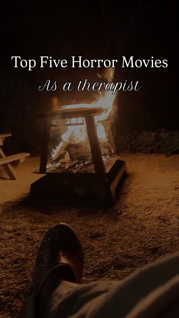 I think I did this trend right 🤣 there’s really not a lot I could say. These were just the first that came to mind. I love what I do but the admin hahahaha 🤦♀️ ✨✨📓 #therapyforwomen #betrayaltraumarecovery