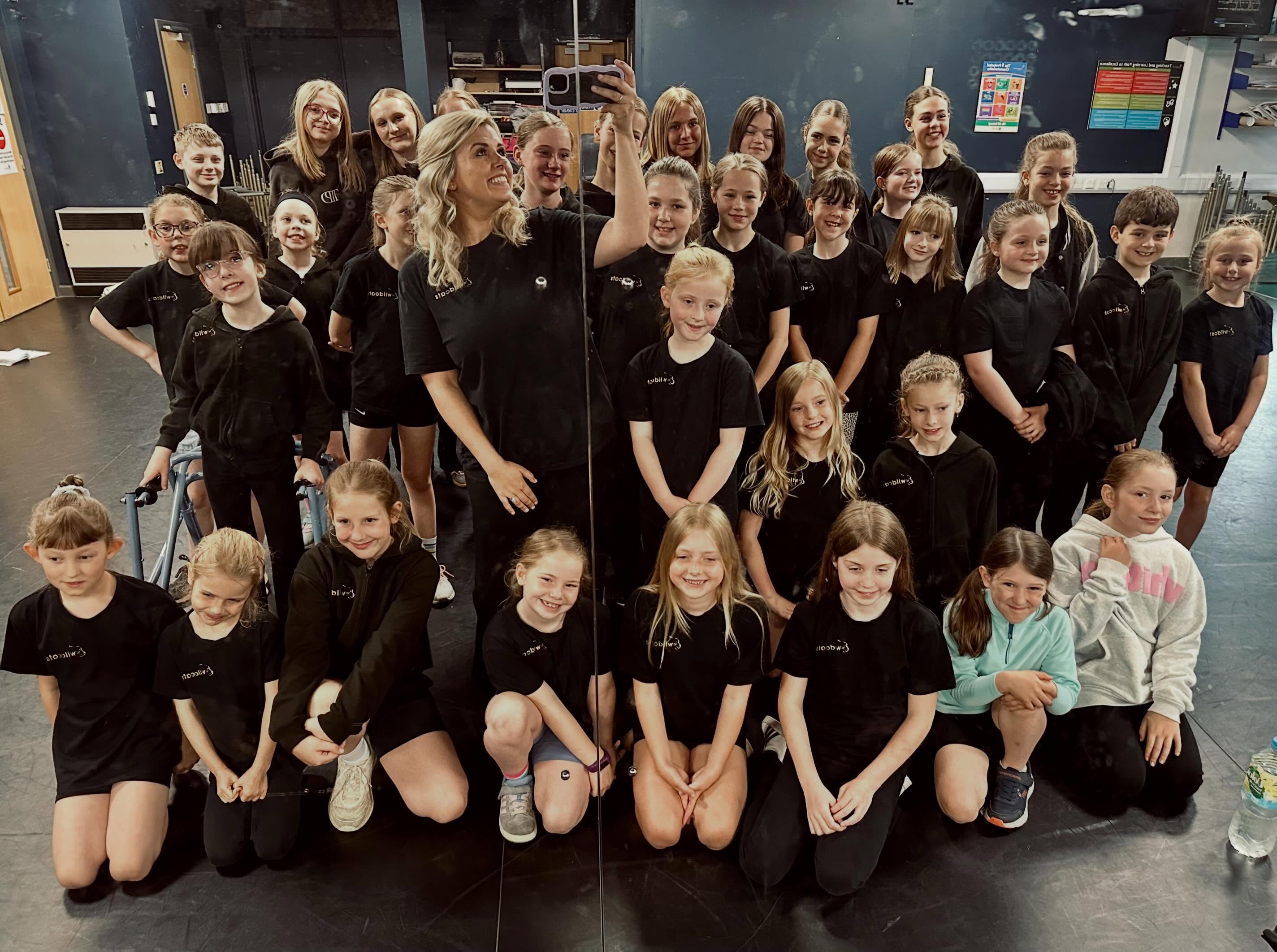Two weeks to go! 🥳🦁🎭
What a fabulous morning of rehearsals we’ve had getting all of our Saturday students together to prepare for our show of High School Musical on the 20th June! We couldn’t be happier with you all this morning, keep up the hard work please 🙏🏼
It’s going to be something special to see you all shine on the stage! 🏀✨👏🏼