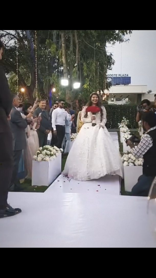 There are bridal entries that look beautiful.
And then there are bridal entries that make an entire room pause.
As @neelamsuryagandh_dxb took her first steps down the aisle, every conversation faded, every eye turned, and for a moment, time seemed to stand still.
Thankyou @neelamsuryagandh_dxb for being one of the coolest brides ever.
Graceful. Elegant. Unforgettable. ✨🤍
#madecreativeworks #eventmanagement #madeinbelgaum #bridalentry #weddingplanner