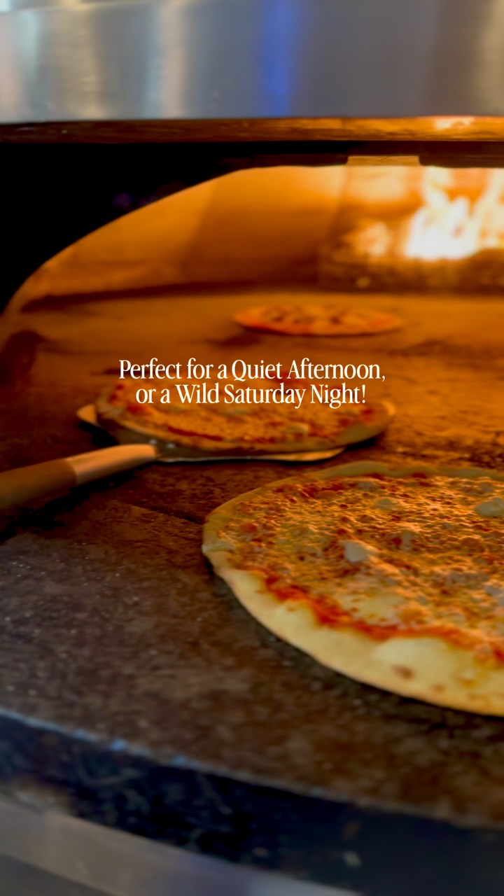 Watch our Pizzas being made in our State of the Art Pizza Oven! 🍕✨
#cookneedham #cookrestaurant #needham #bostonfood #pizza