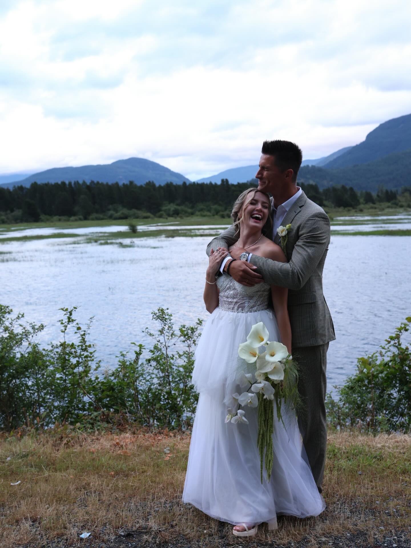 POV: you found the person who still makes you laugh in the middle of photos.
And suddenly being in front of the camera isn’t so bad after all.
Host: @esthertruusmoerman @esthermoermanphoto
Elopement Models: @sophandreece.modelco
HMUA: @beflawlessbeautybar
Florals: @lczfloral
Decor: @valleyweddings
Dress: @laceandlensrentals
Caterer: @5starcateringco