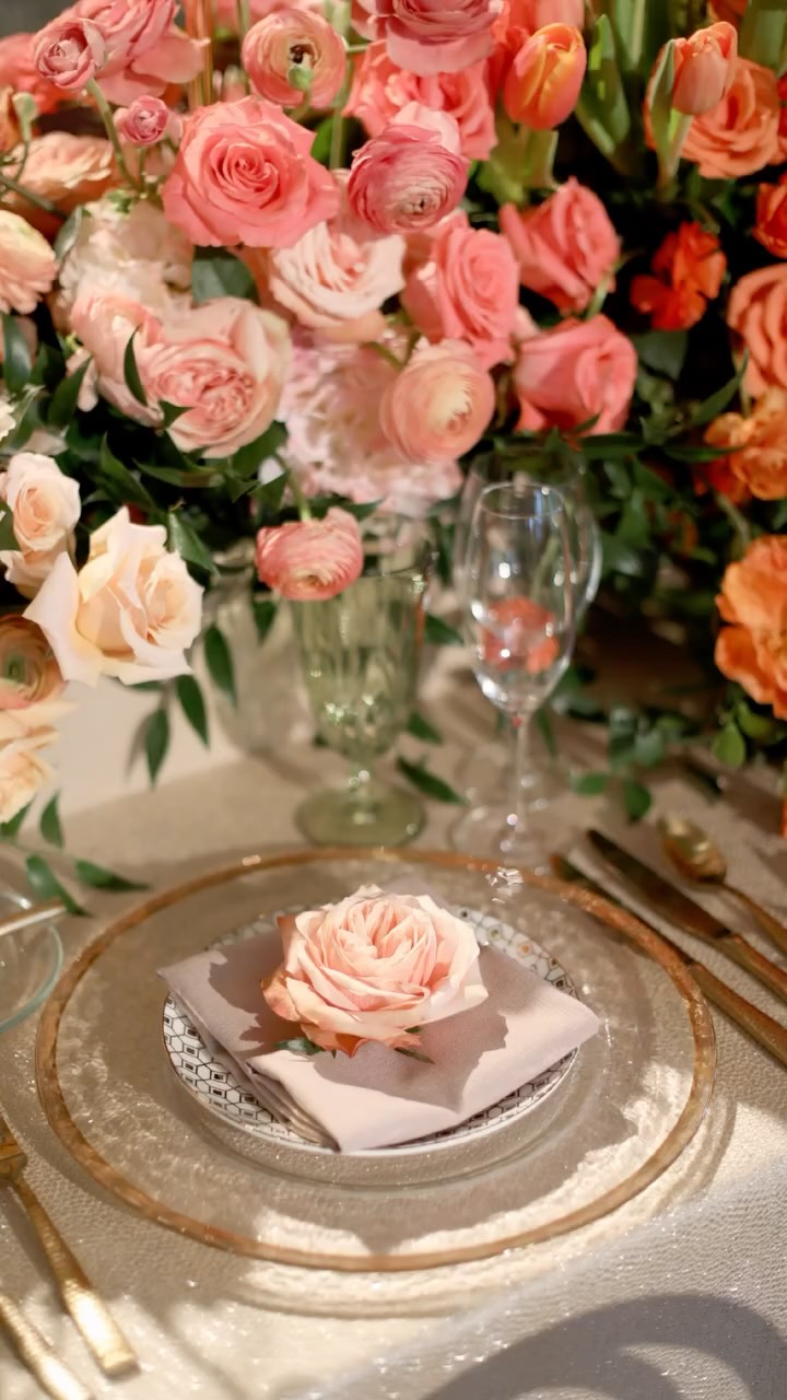 My favorite part of spring and summer events?
Florals with all the beautiful color ❤️🧡💛💚🩵💙💜🩷
#weddingplanning #weddingdecor