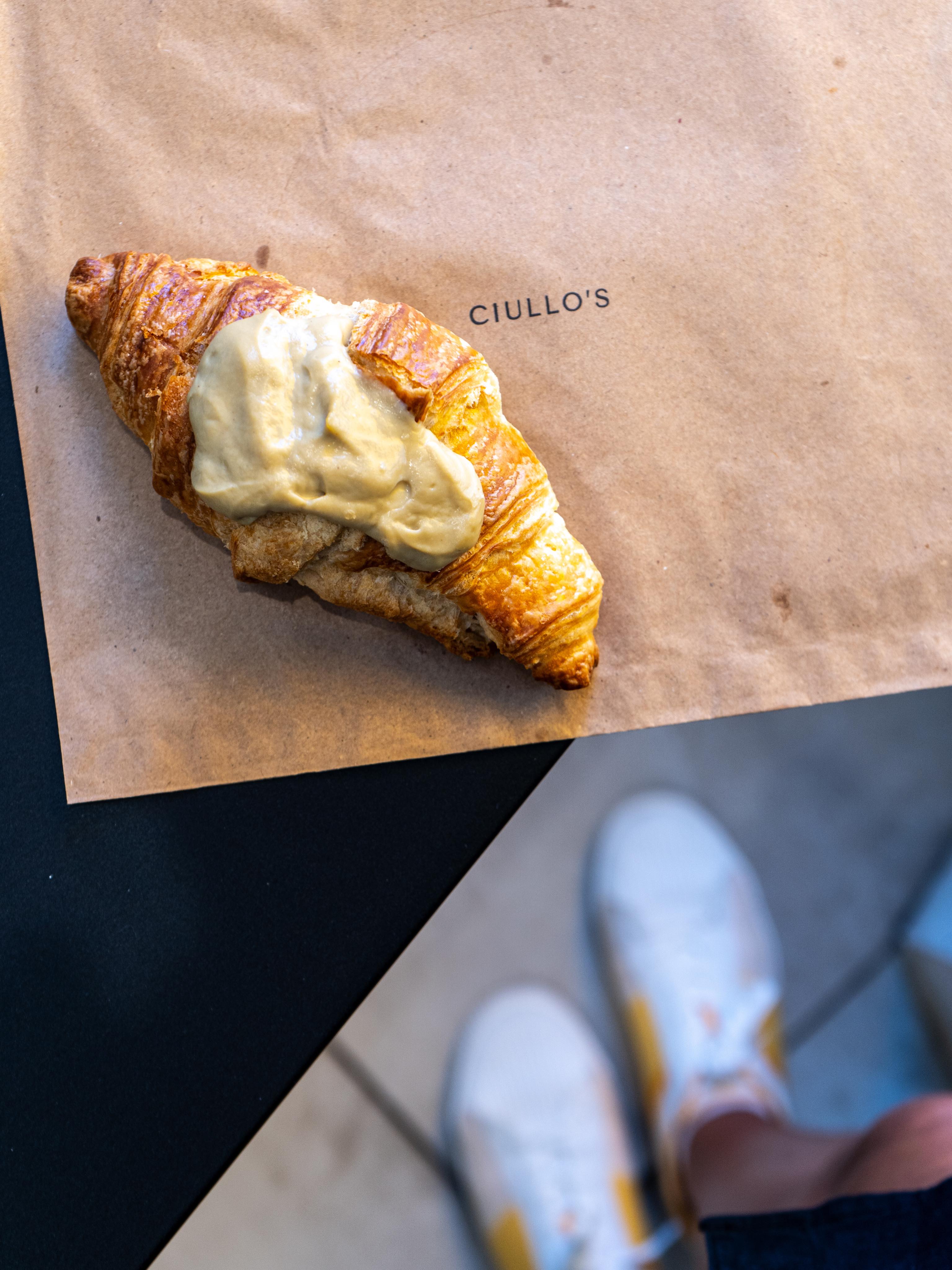 Sweet or savoury? ☕️🇮🇹
That’s the only difficult decision you should be making this Sunday.
Whether you’re in the mood for something indulgent, something hearty, or just a really good coffee, we’ve got your Sunday covered.
Pop by, grab a table, and ease into the day with us ✨
#SundayBrunch #SweetOrSavoury #ItalianBrunch #KensalRise #ciullos