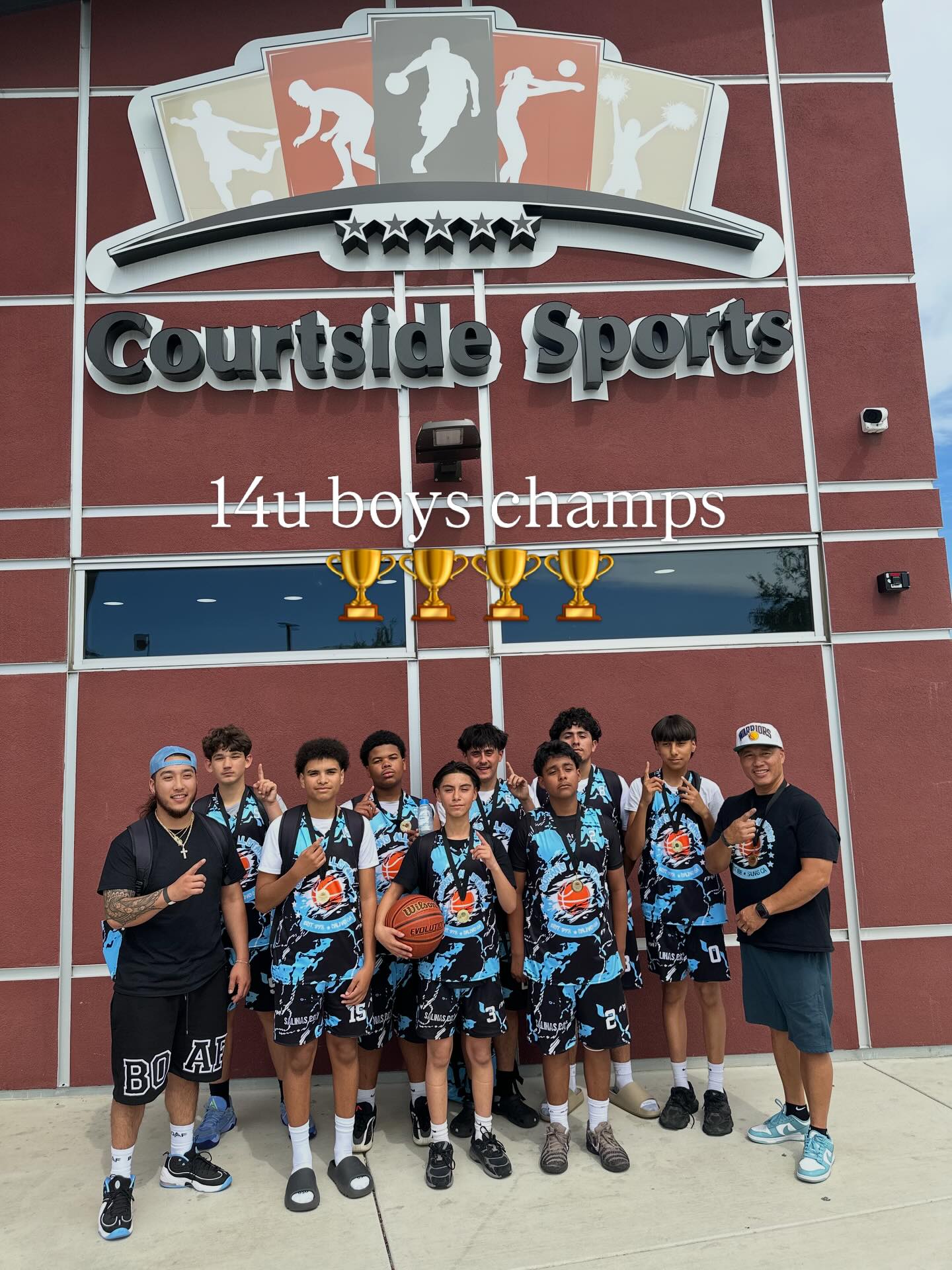 It’s a wrap for Day 1 of the Summer Basketball Kickoff! Congrats to our division champs 9u boys @slamnjammodesto 10u boys @midtownheattravelbasketall 11u boys New Breed 12u boys @slamnjammodesto 13u boys co champs @ho0psndreams @mudville__elitebasketball 14u boys @durans_allstars_ HS boys @tied.in.elite! Many thanks to @manteca_aviators @peaceful_warriorz @lengendary_ballerz @209heatbasketball @dhs_hawks_basketball @escalon_boys_basketball @visalia_avengers @delta_dubs screaming eagles and Team Blue for great competition! Day 2 is for the Lady Hoopers!!! @delta_dubs @centralvalleyeliteaau @oakdalestangsbasketball @mudville_elitegirlsbasketball @jacksonallstarsbball @chuckhayes_gbb