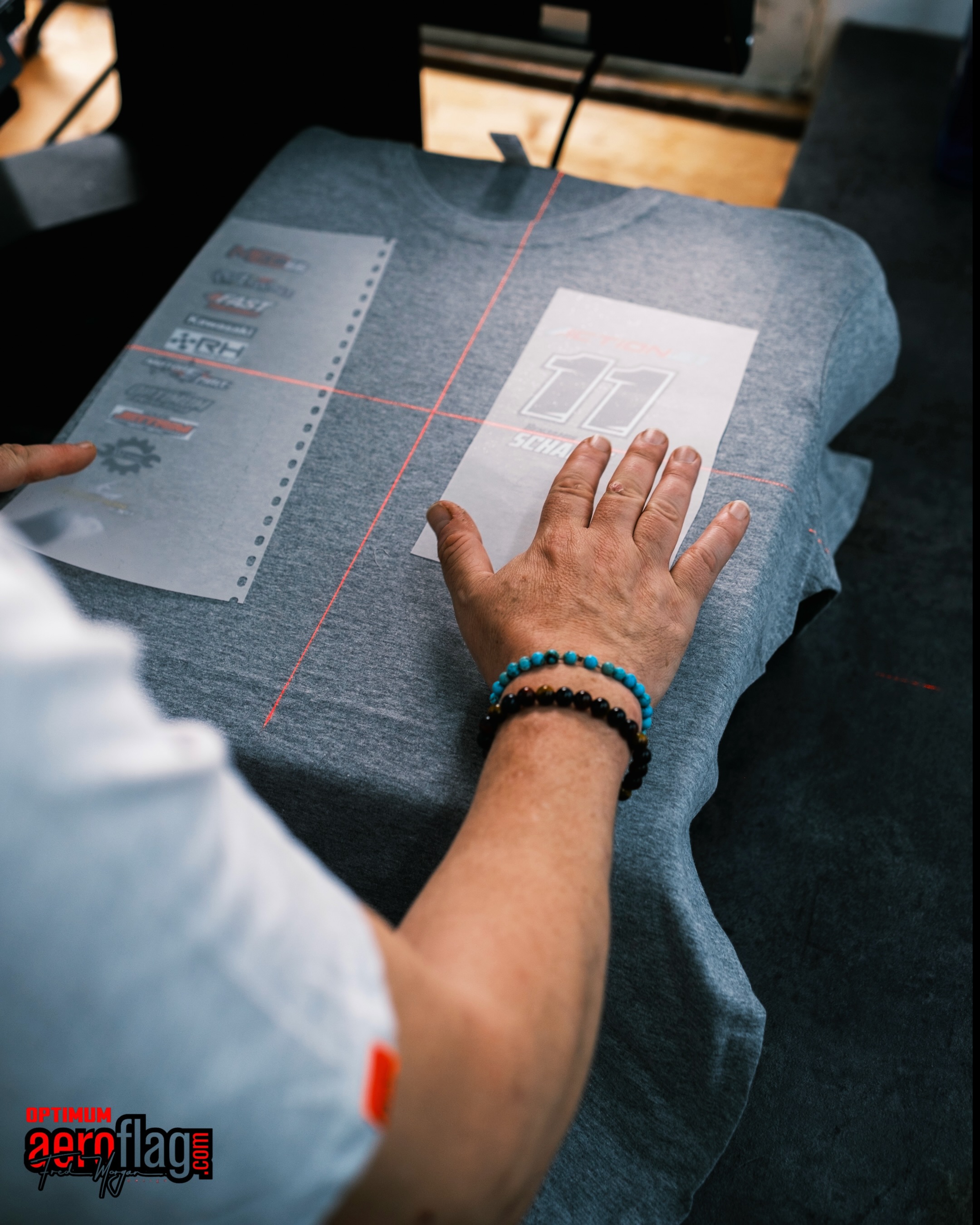Derrière chaque textile personnalisé se cache un travail de précision. 🎯
Chez nous , chaque visuel est soigneusement positionné et contrôlé pour garantir un résultat à la hauteur de vos attentes.
Contactez-nous pour tous vos projets de personnalisation textile.
🎨Optimum - Aeroflag - Fred Morgan
📞 04 92 22 36 70
📩 fred@opm.pub
📍35 Rte de Veynes , 05000 Gap
#optimum #hautesalpes #agencedepublicité #personnalisation #flocage 📸 @agence_limocom