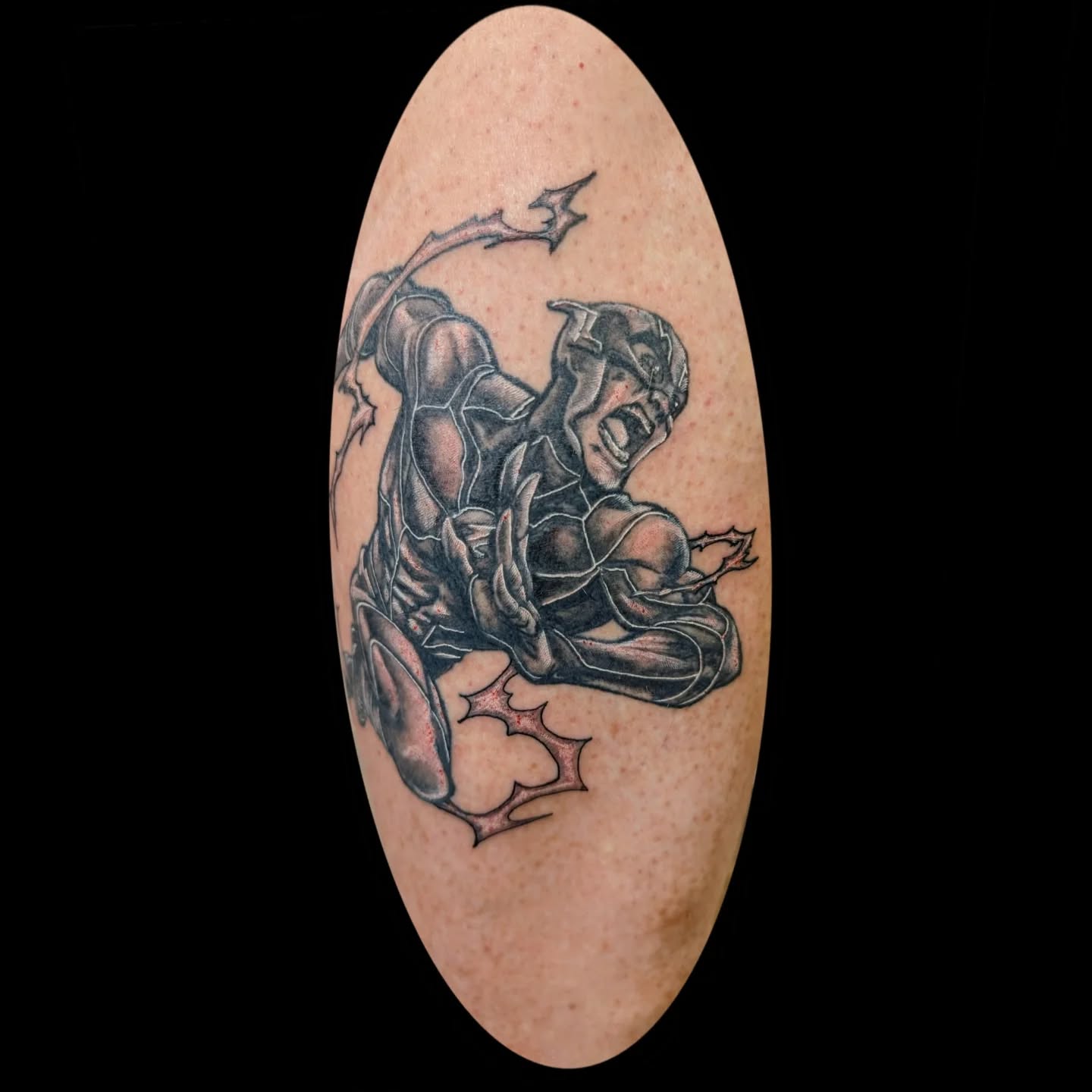 The Flash! Done by
@tattoos_bymatt with
@ttoobox Cartridges
#tattoo #miltontattoo #blackandgrey #ink