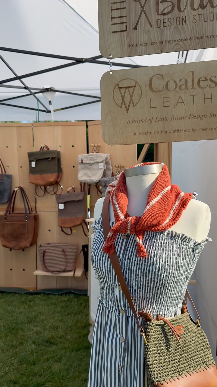 DAY 2 @valleyartcenter Art by the Falls
It’s a perfect day to spend the day in the sun and support artists.
10-4 | Chagrin Falls Polo Fields
#ohiomade #modernknitwear #makersmarket #leathergoods