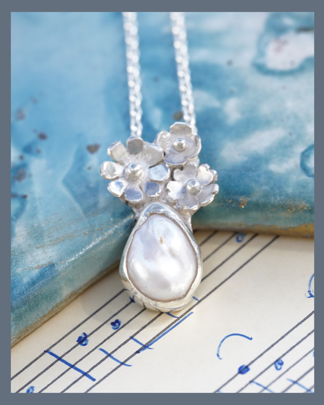 Pearls are the birthstone for a June birthday and although the month is already flying by I do have a few pieces of pearl jewellery that are ready to post if you are looking for a birthday gift. This necklace is one of them and I'm happy to post directly to the recipient with your message in a gift note.