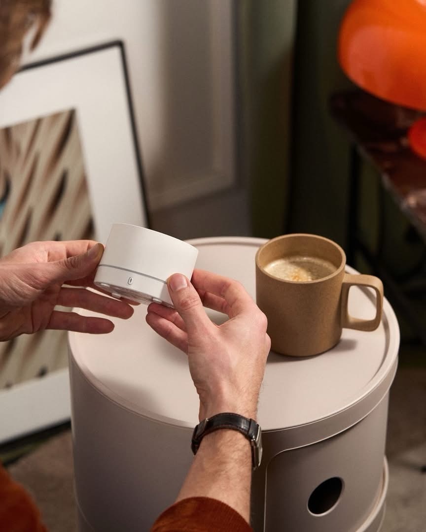 Le cadeau parfait existe 🎁✨
Notre coup de cœur ? Le diffuseur nomade au design épuré, disponible en noir, gris, blanc et beige.
Un essentiel du quotidien qui vous suit partout : à la maison, au bureau, en voyage… il diffuse une ambiance parfumée où que vous soyez 🌿
#byTun #bytunshop #MaisonBergerParis #DiffuseurNomade