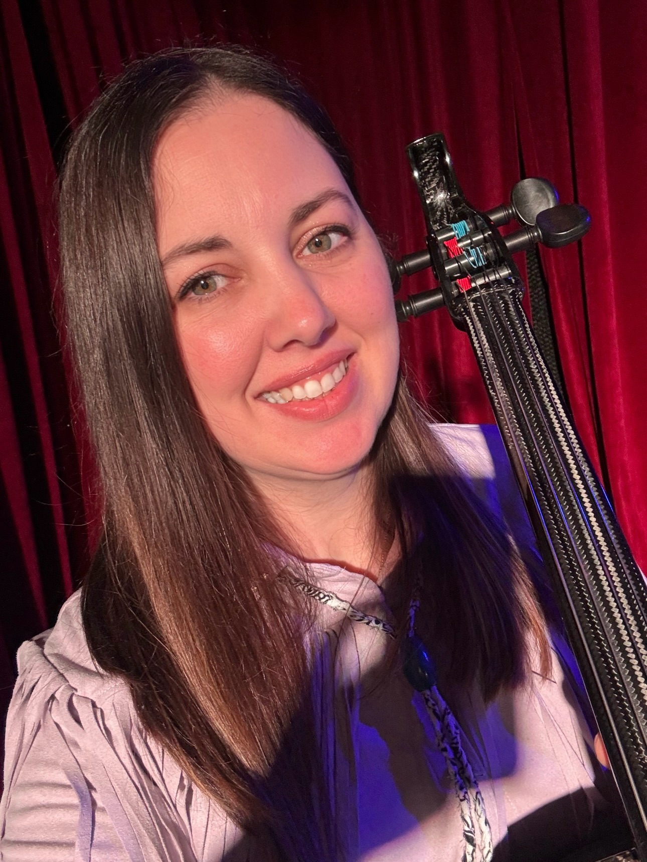 Somehow I forgot to post photos from the High Horse album release with Cut Throat Finches. 😁🎻