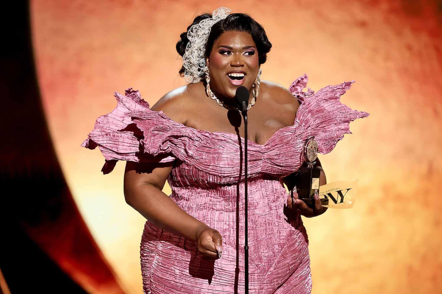 A huge congratulations to Qween Jean on her HISTORIC Tony Award win for Best Costume Design of a Musical! 🏆✨
As the first openly trans person to win a Tony Award, Qween Jean continues to make history. We’re beyond honored to have this groundbreaking artist designing costumes for The Potluck.
Come see her work on stage beginning June 30. 🎟️