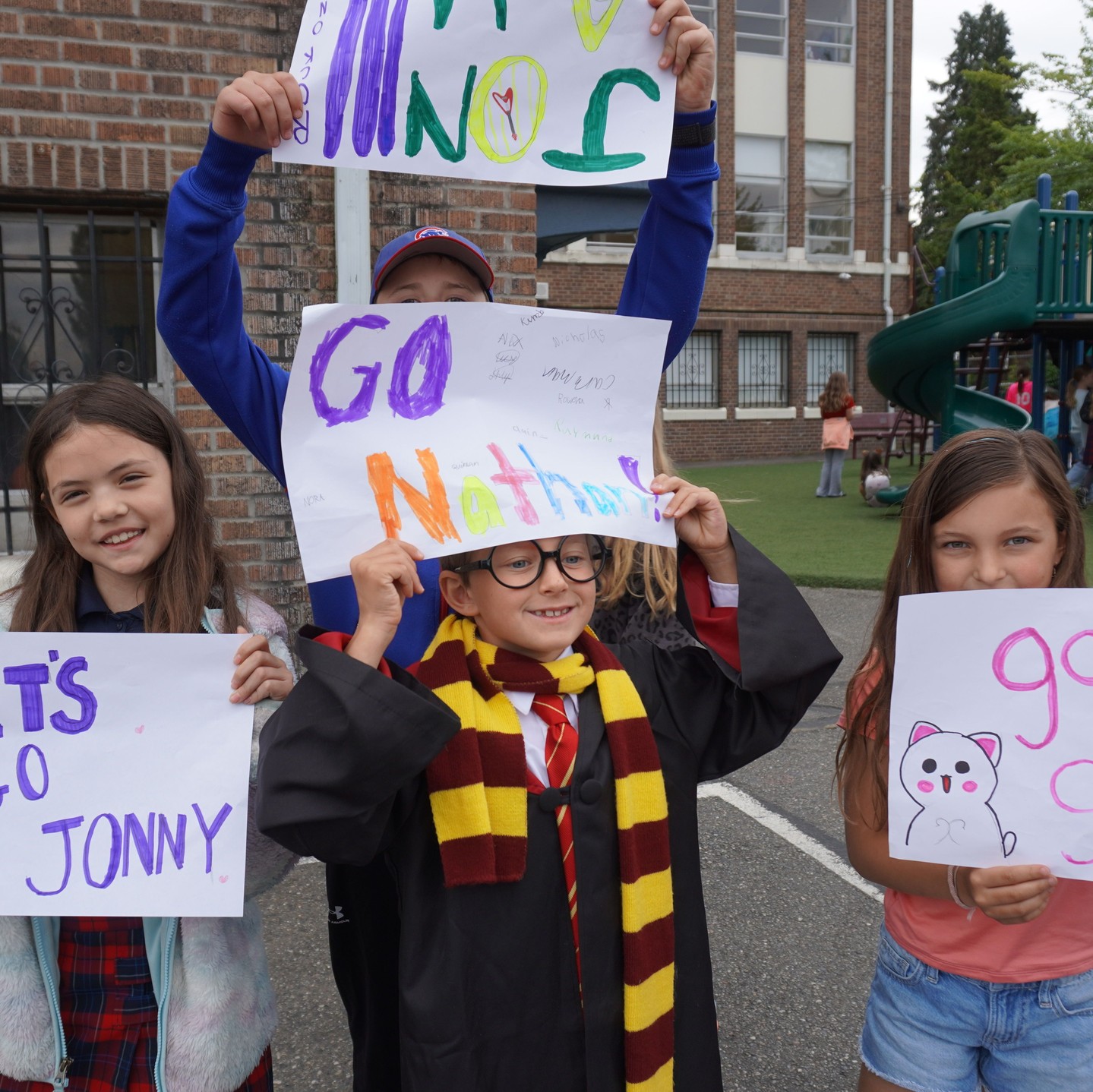 St. Ben's Jog-a-Thon Week!!
We're up to $15,675!!
Thank you for your generous support! We're at 78% of our $20,000 goal, which will help fund improvements to our school fencing and provide additional P.E. equipment for students to enjoy throughout the year.
Every contribution, no matter the size, helps make a positive impact on our school community. We greatly appreciate all the donations! 🐻 🩷