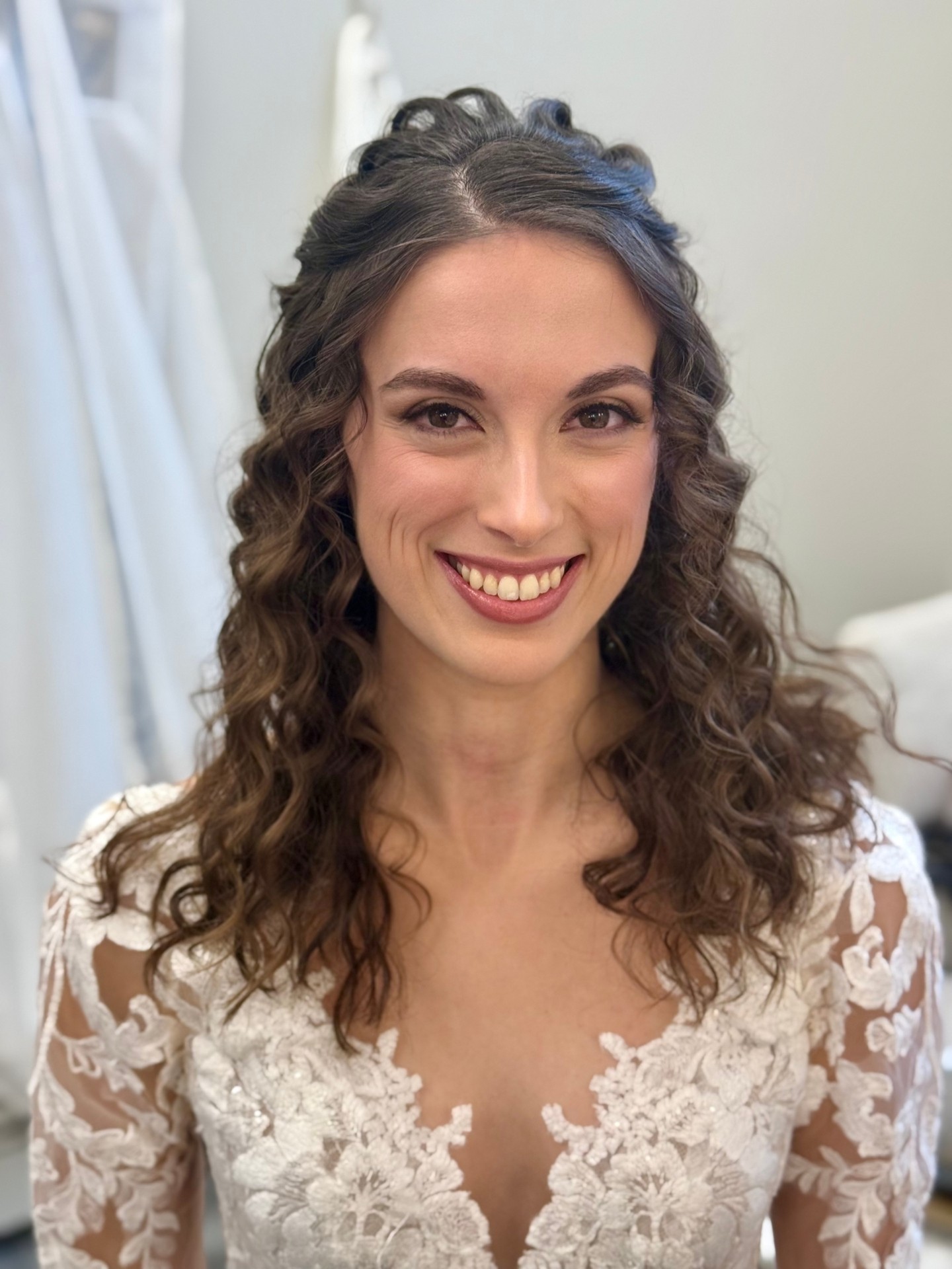 Newly engaged and wondering what vendors to book first? Here’s our honest take after years in the wedding industry:
Venue – This locks in your date and really sets the tone for the whole day.
Photographer / Videographer – The people capturing all the moments you’ll want to relive forever.
Hair & Makeup – This is the team you’ll actually spend your whole morning with. The energy in the room, the timeline of the morning, how relaxed you feel… it’s all happening while you’re getting ready. At Blush, each artist typically only takes one wedding per day, so dates tend to go fast.
Planner or Coordinator – Someone to keep everything moving so you can actually enjoy your day.
Pro tip: Hair and makeup often end up shaping the entire getting-ready timeline, so booking your beauty team early can make planning the rest of the morning way easier.
Save this for later if you’re newly engaged 🤍
*
*
*
#minnesotabridalartist #stpaulhairstylist #stpaulmakeup #minnesotabridal #minneapolisbride #twincitiesbride #minneapolisbeauty #minneapolismakeupartist #minneapolisbridalhair #minnesotaweddings #minnesotabride #mnbridalmakeup #mnbridalhair #mnbride #mnbridal #mnweddings #mnbridalhairstylist #mnbridalmakeupartist #mplsbride #mplsbridalhair #mplsbridalmakeup #stpaulbride #stpaulweddings #bridalhair #bridalhairandmakeup #minnesotahairsalon #minneapolisbridal