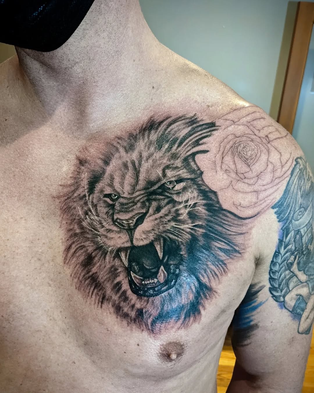 If thereโs one thing @tattoosbyjakeinsaltlake does, itโs tattoos in Salt Lake that are by Jake. If youโre in SLC and want a tattoo, why not take on Jake? Tattoos. Done by Jake. In Salt Lake. If the rhyming doesnโt convince you, weโll let his work at The Manor speak for itself. ๐ฆ๐ฅ
#utahtattooshop #saltlakecitytattoo #slcink #raventhornmanortattoo tattooartistsofinstagram
@raventhorn.manor.tattoo
145 South 400 East
Salt Lake City, UT 84111
(435) 200-5738