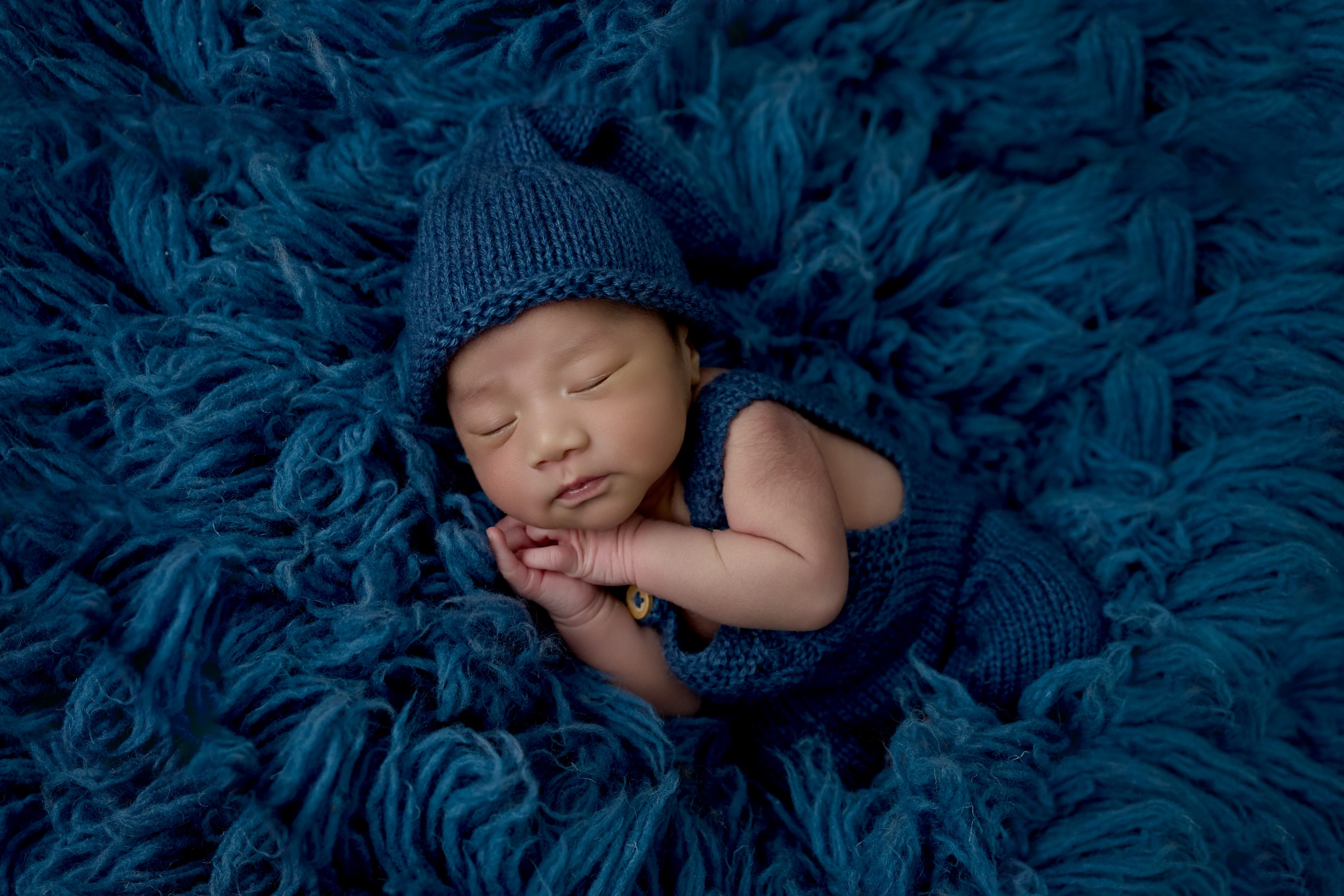 ✨ Luxury Fine Art Newborn Photography ✨
A refined celebration of your growing family — capturing the quiet elegance, connection, and love of these first days with your baby 🤍
📍 Old Town Spring, Spring TX
📞 Booking & Inquiries: 346-328-2012
#luxurynewbornphotography #fineartnewborn #houstonphotographer #springtx #gabrielavicentephotos