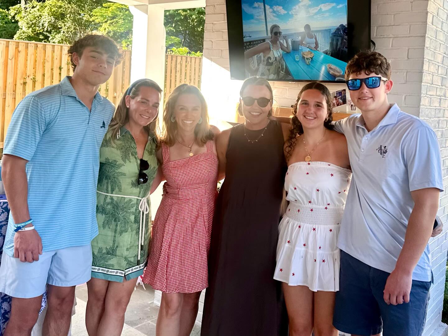 IT’S GRAD SEASON AND WE ARE PROUD OF THESE 3 LDT GRADS. Enjoy beach week and be safe ❤️ @ruby_mcglone @christianstroebel_ @lukemcglone_ Watch out Miami of OH, Villanova & Penn State!