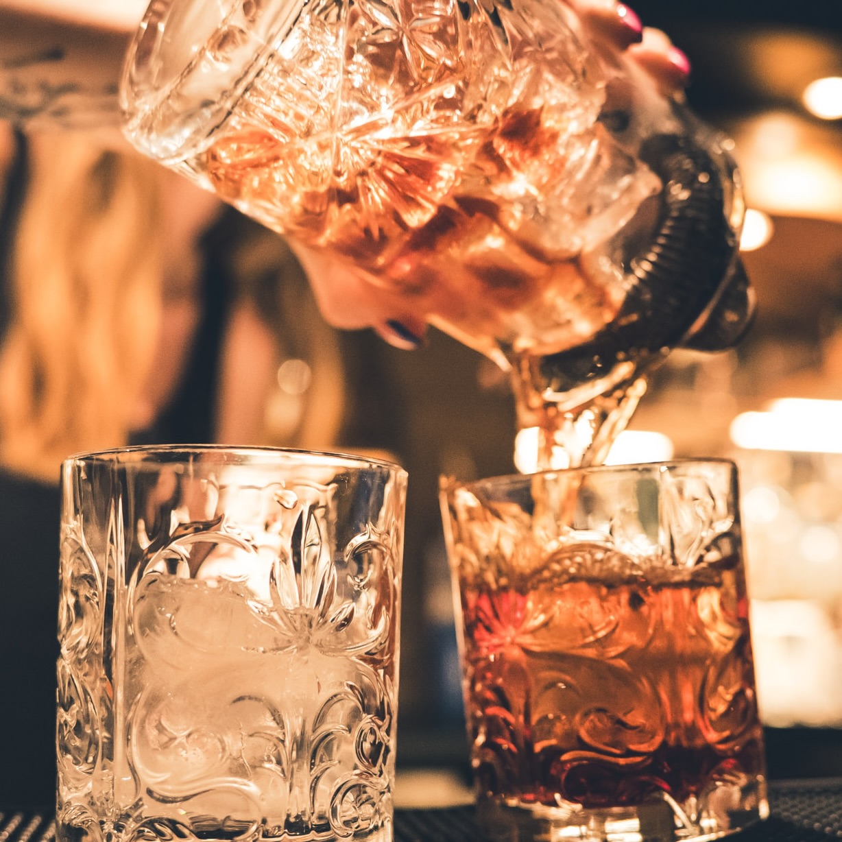 Easy Tiger is back Fri for the Summer season! New cocktails, new eats same speakeasy alley hidden bar vibes. This and every Fri & Sat 7-12
@easytigerspeakeasy