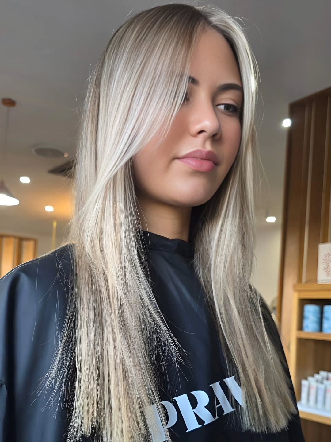 Beautiful, bright, blonde 😍
Book your appointment today 💇♀️
#launcestonhairdresser #pravana #launcestonstylist