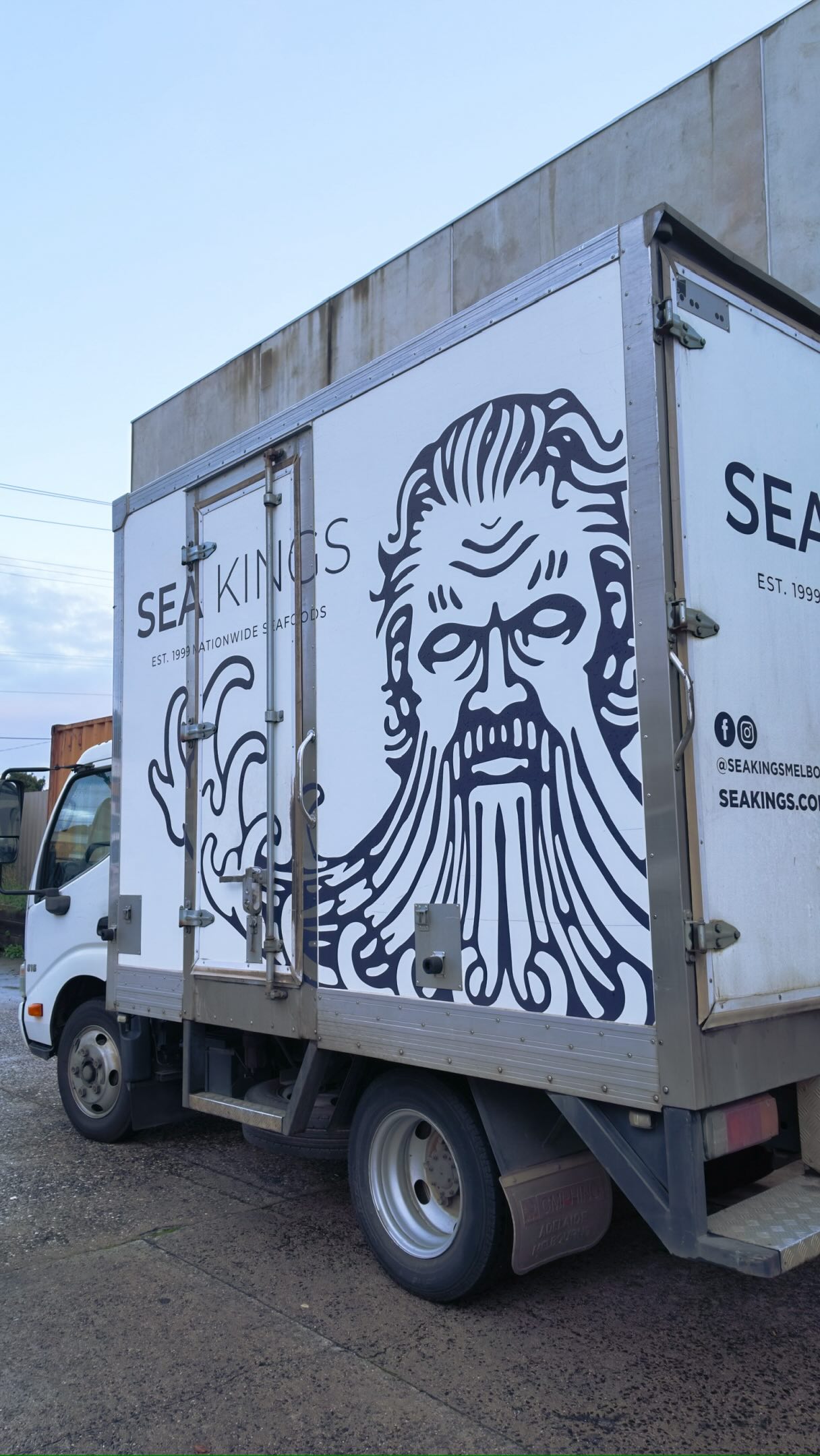 This is what your supply chain looks like with Sea Kings.
Every morning at our Preston facility — stock received, orders processed, fleet dispatched across metropolitan Melbourne. Five days a week, without exception.
Refrigerated delivery. Precise order fulfilment. Cold-chain integrity from our facility to your kitchen.
Sea Kings — your reliable food service partner for hospitality and corporate sectors since 1999.
Wholesale partnership enquiries: seakings.com.au
#SeaKings #WholesaleSeafood #FoodService #ColdChain #AustralianSeafood