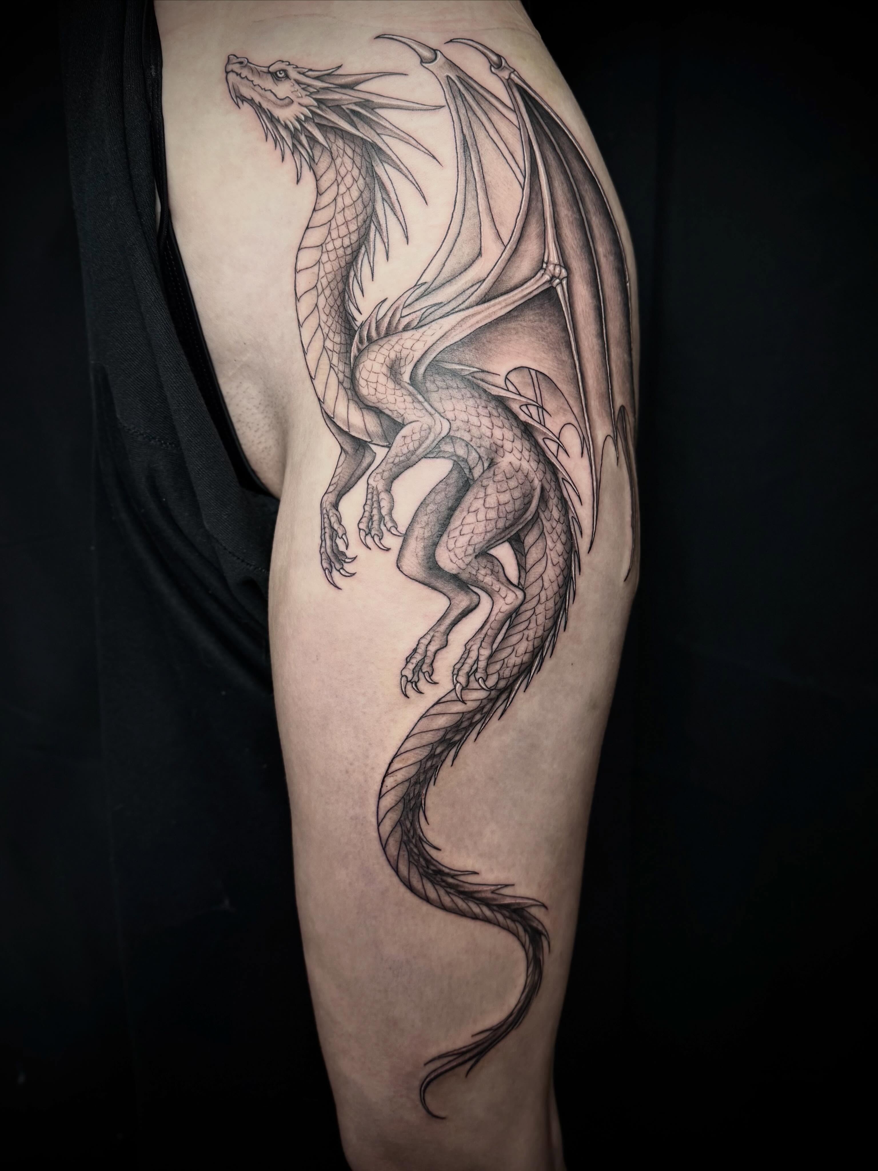 🐉 by Faki 🐉
#inked #regensburg #dragon #dragontattoo #tattoo