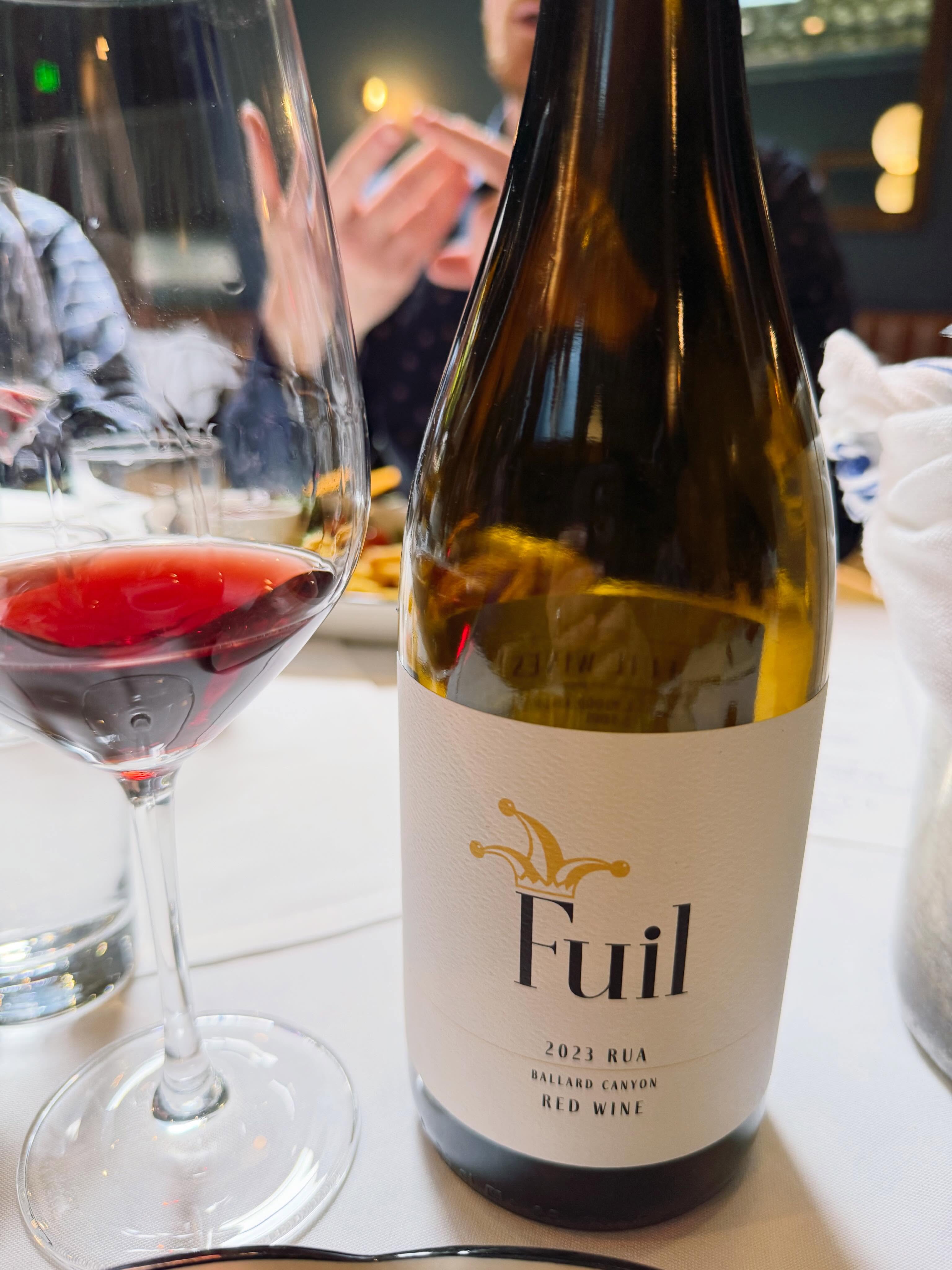 New blog post is up on Leonettiliving.com
I had the pleasure of enjoying Fuil Wines at an LA Wine Writers luncheon at Lunetta 🍷🍷 The food & wine was lovely and we were able to meet the winemaker as well and hear the story of Fuil Wines 🤗 All of the details are in the post (LINK IN BIO)