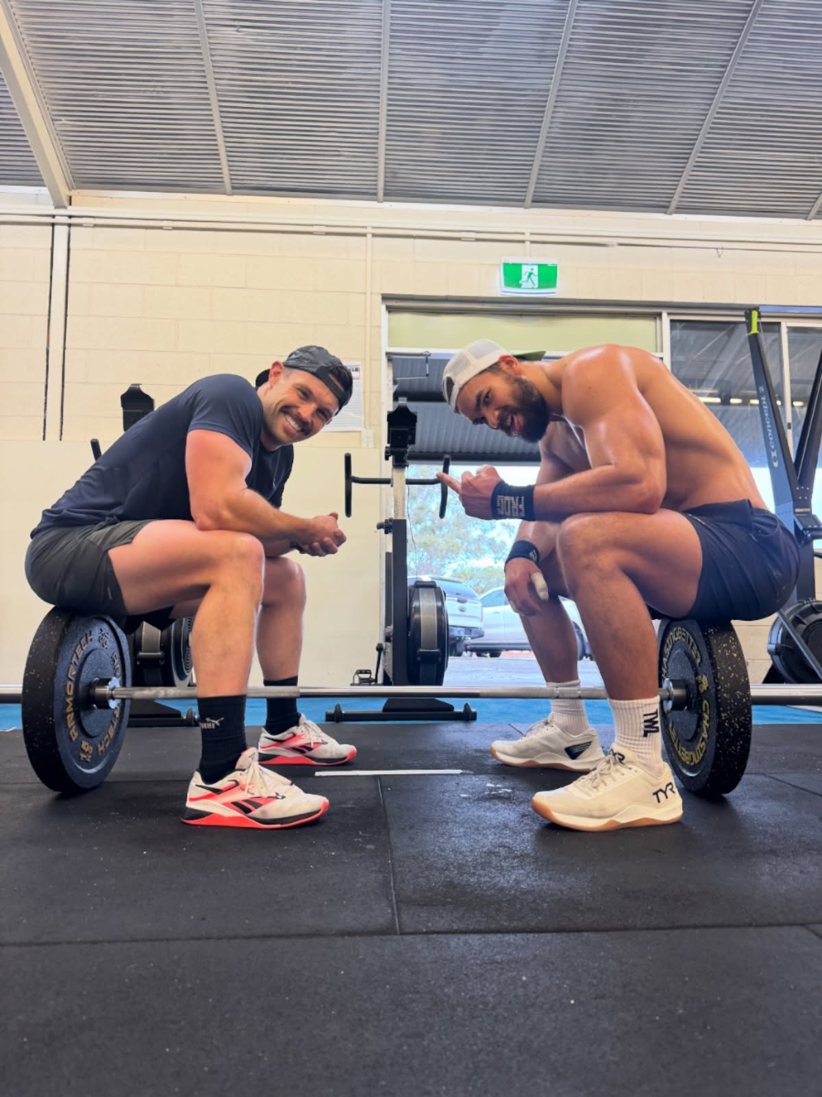 🏋🏻♀️ BARBELL BASICS PROGRAM 🏋🏼♂️
Feeling a little intimidated or don’t know where to begin with strength training?
We have now started a Basics program for people looking to get started with strength training and/or build their foundation and confidence in movement patterns.
This program will run inside our scheduled Weightlifting classes. Both beginners and experienced lifters are welcome to jump on board.
If you have any questions please get in contact. 🤝