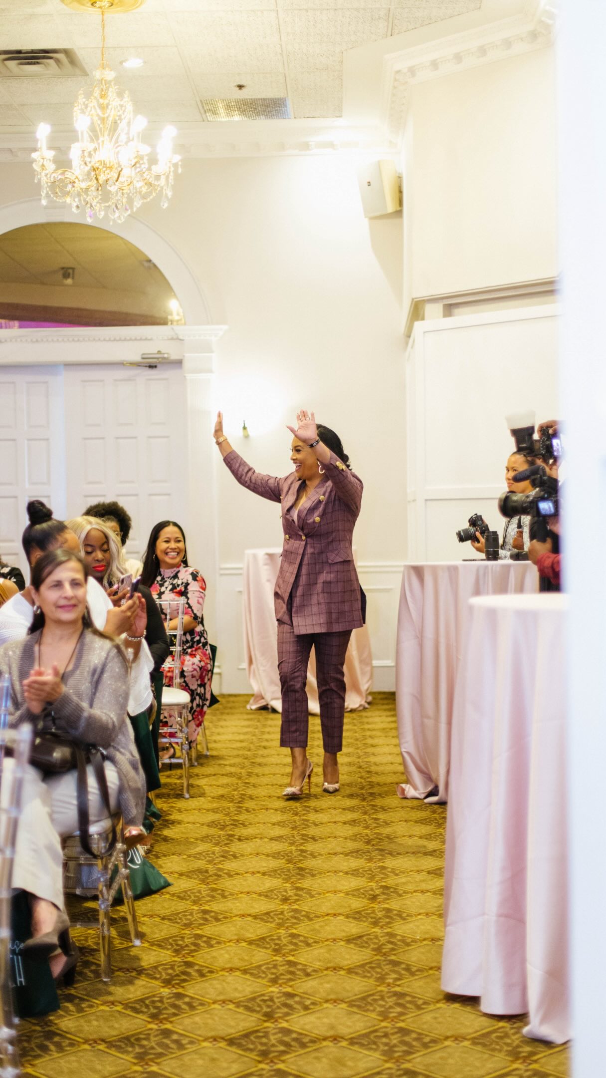 I’ve been going back to the beginning lately.
Before Professionelle House had a name most people recognized. Before the growth, the milestones, the evolution. This was the very first gathering — the We Rise Brunch — and something about watching it back stopped me completely.
There was something in that room that I want to protect forever. Women from completely different worlds, different industries, different seasons of life — and none of it created distance. It created something rare. A space where no one was performing. No one was proving. Everyone just belonged.
That’s always been the heartbeat of this community. And honestly? It’s what I’m building toward again.
I have a lot I want to share with you soon. But for now I just wanted to come back here — to the root of it — and say thank you. To every woman who was in that first room, and every woman who found her way here after.
This community has always been the most important part. And the best is still ahead. 🤎
#WomenInBusiness #BlackWomenLead #CommunityOverEverything #ProfessionelleHouse #womenwholead