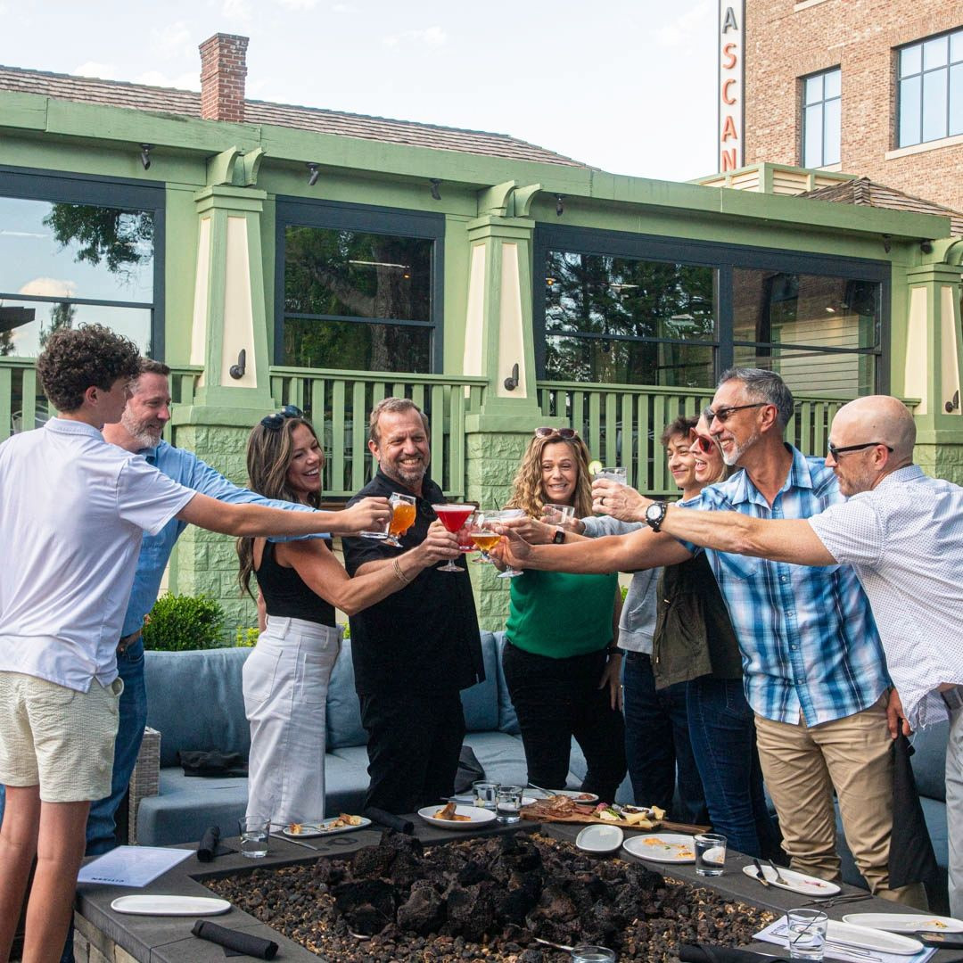 Did you know you can enjoy your meal around our firepit? 🔥
From long lunches to slow Saturday afternoons, our patio was made for gathering. Join us early, Citizen Soul opens at 2 PM on Saturdays! ☀️