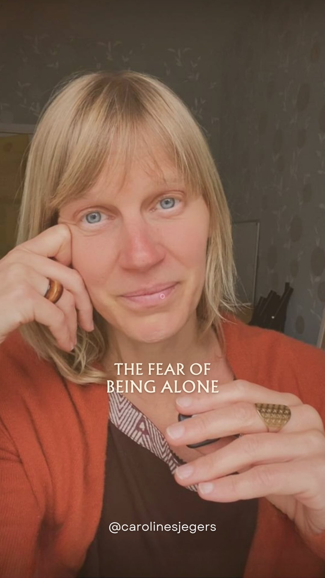 Showing up here every day because I want to get better at communicating.
Which is funny, because at 44 I thought I’d be done trying to improve myself. 😅
The truth is, none of us ever fully figure it out. Yet so many of us spend years trying to arrive somewhere.
Life keeps moving. We keep changing. And somehow the learning never ends.
Also, bonus points for the perfectly timed “MAMA!” in the middle of this reel. 😂
Anyone else in a season of learning, unlearning, and figuring things out as they go?
#jjyapchallenge #midlifejourney #lifeintransition #figuringitout #motherhood