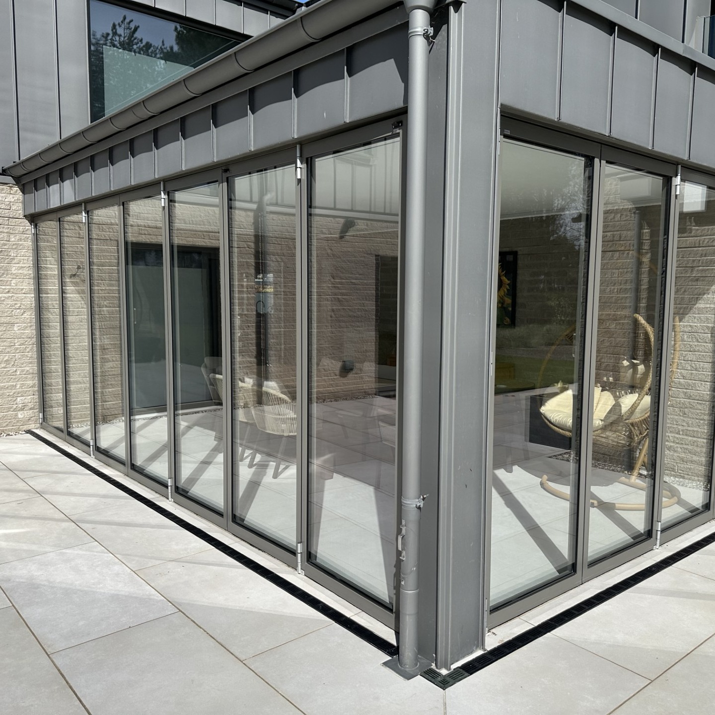 Imagine opening your entire living area to the outdoors.
This stunning installation features Solarlux bi-folding doors, engineered to maximise natural light, create expansive openings, and deliver year-round comfort.
Whether you're planning a new build or a renovation, bi-folding doors can completely transform how you experience your home.
📩 Send us a message for pricing, design options, and expert advice.
#Solarlux #BiFoldDoors #BifoldDoors #GlassWalls #LuxuryHomes #ModernArchitecture #HomeDesign #ArchitecturalDesign #ContemporaryLiving #IndoorOutdoorLiving #LuxuryLiving #HomeRenovation #DreamHome #NaturalLight #CustomHomes #ResidentialArchitecture #LuxuryInteriors #OutdoorLiving #HomeInspiration #PropertyDevelopment