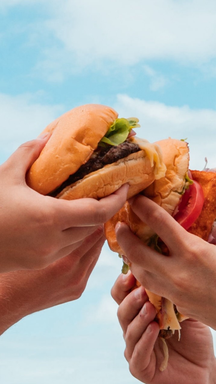 not all hero’s wear capes 😌👀
#fyp #explore #burger #islandburger #viral