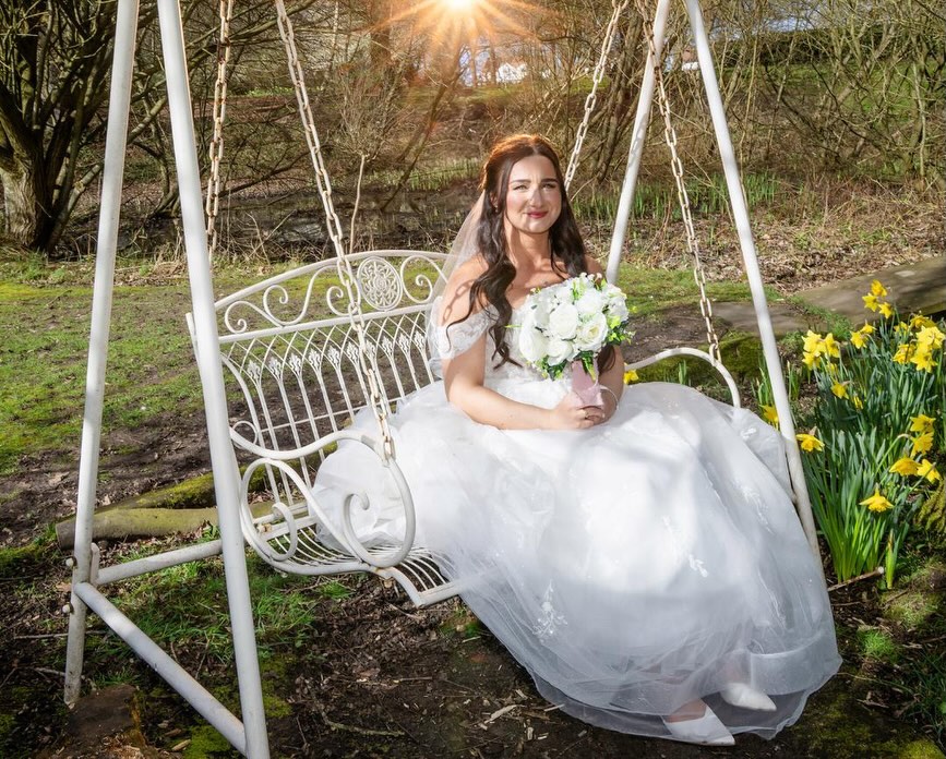 🤍 Coleen 🤍
Coleen and Tim were married earlier this spring at @deverecranageestate and the bride looked gorgeous in her sparkly a-line lace dress.
Thanks so much for sending in your photos Coleen and we wish you both a very happy future together xxx 🥂💞
Coleen’s suppliers …
💒 @deverecranageestate
📸 @rickdellphotography
💄 @india_florence_makeup
💄 @nicolarosebeautyx
#thebridalloungenewcastleunderlyme #realbride #2026wedding #essenseofaustralia #mrandmrs