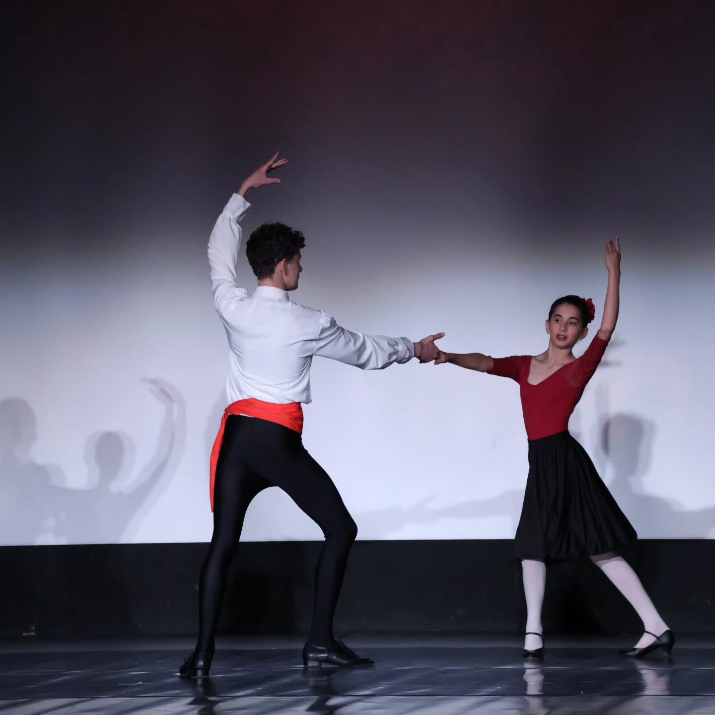 Summer Intensives start this Monday! Join us to refine your skills, build strength, and dance with passion. 🩰✨️
Register today at www.berwynballetschool.com