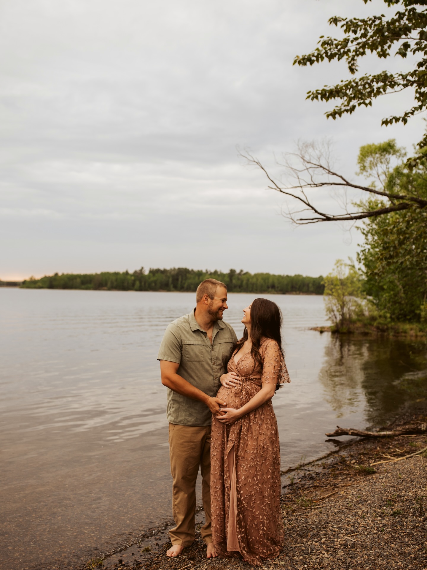 Some stories you get to witness from the very beginning, and some you get the incredible honor of documenting every chapter of. 🤍
I’ve captured Elyssa and Brock through so many milestones of their relationship, and getting to celebrate this season as they prepare to become parents feels so incredibly special 🥹🥹🥹
This little babe is already so loved, and I truly can’t wait to watch their story continue to unfold. ✨