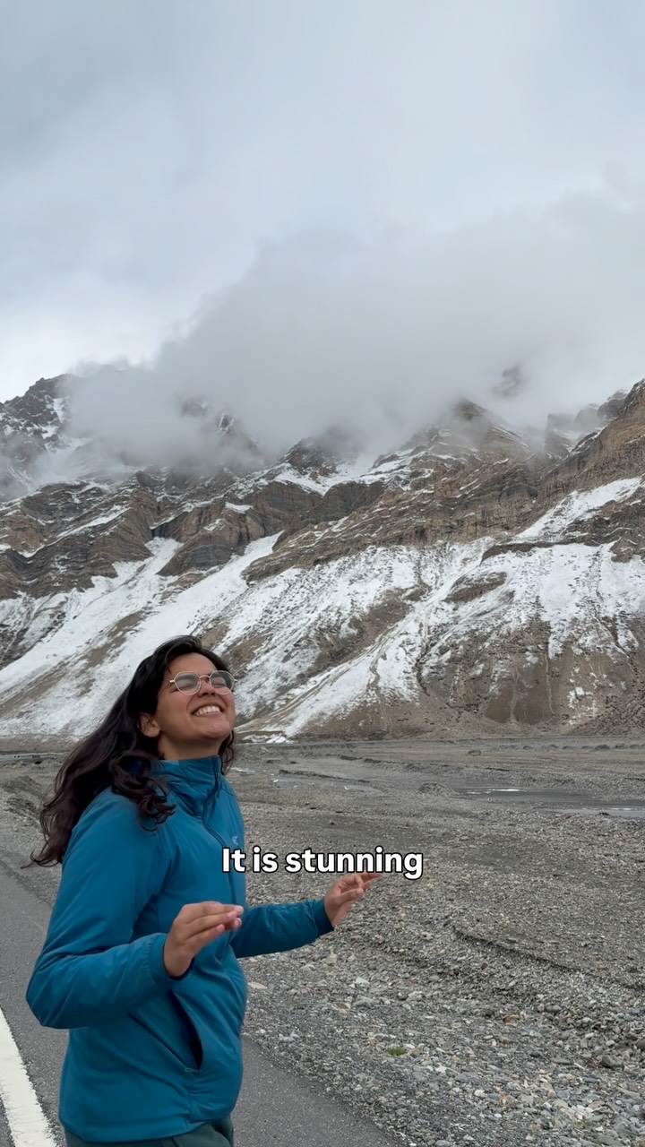 It looks like rocks like doing yoga too 😉
#folds #theneevproject #himalaya #geology #zanskar