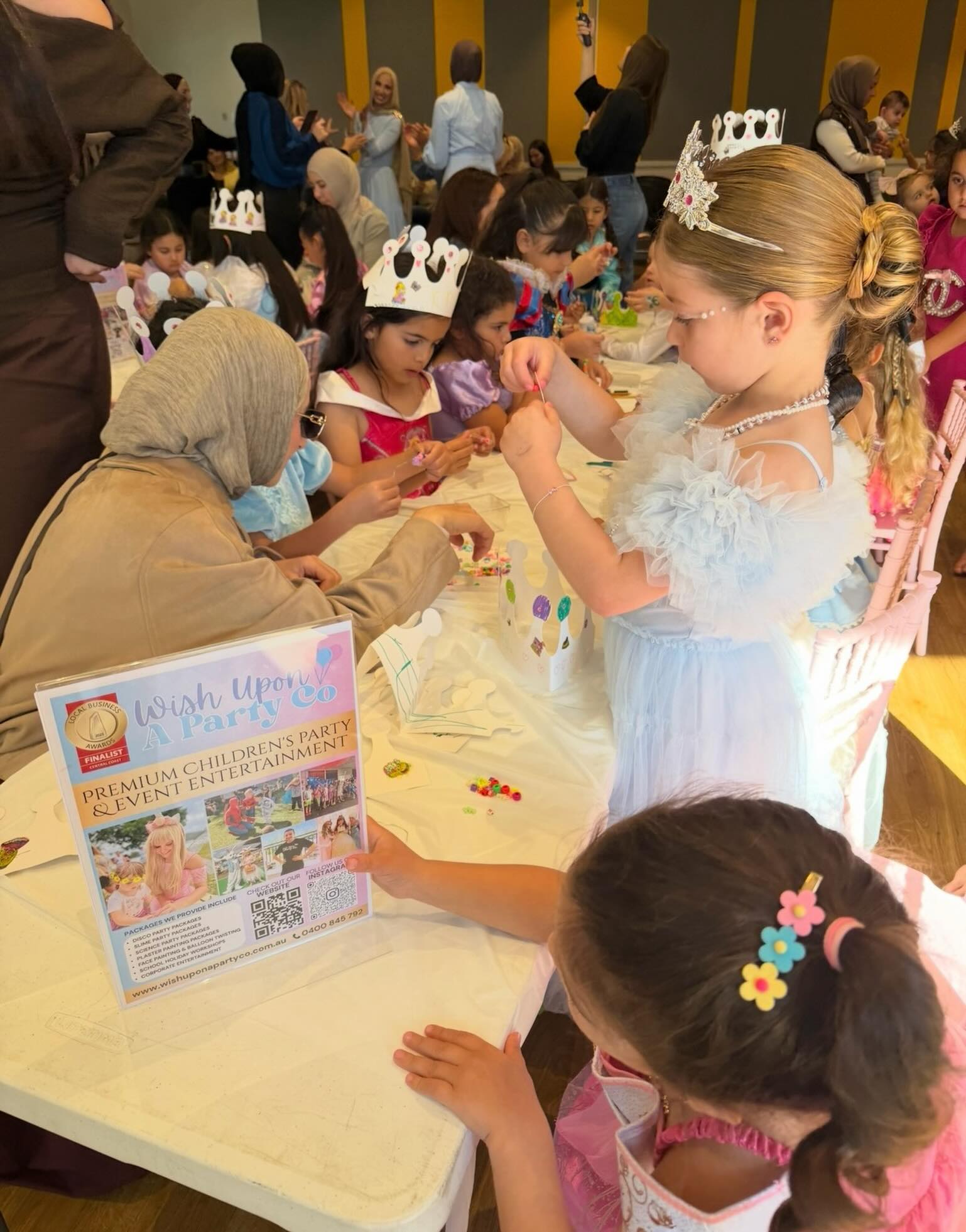 ✨ Bracelet making fun! 💖
A favourite activity at every event, bracelet making is always a big hit and can be added to any of our party packages for an extra creative touch. 🌈🎀
.
.
.
#WishUponAPartyCo #BraceletMaking #KidsPartyFun #PartyEntertainment ✨💕