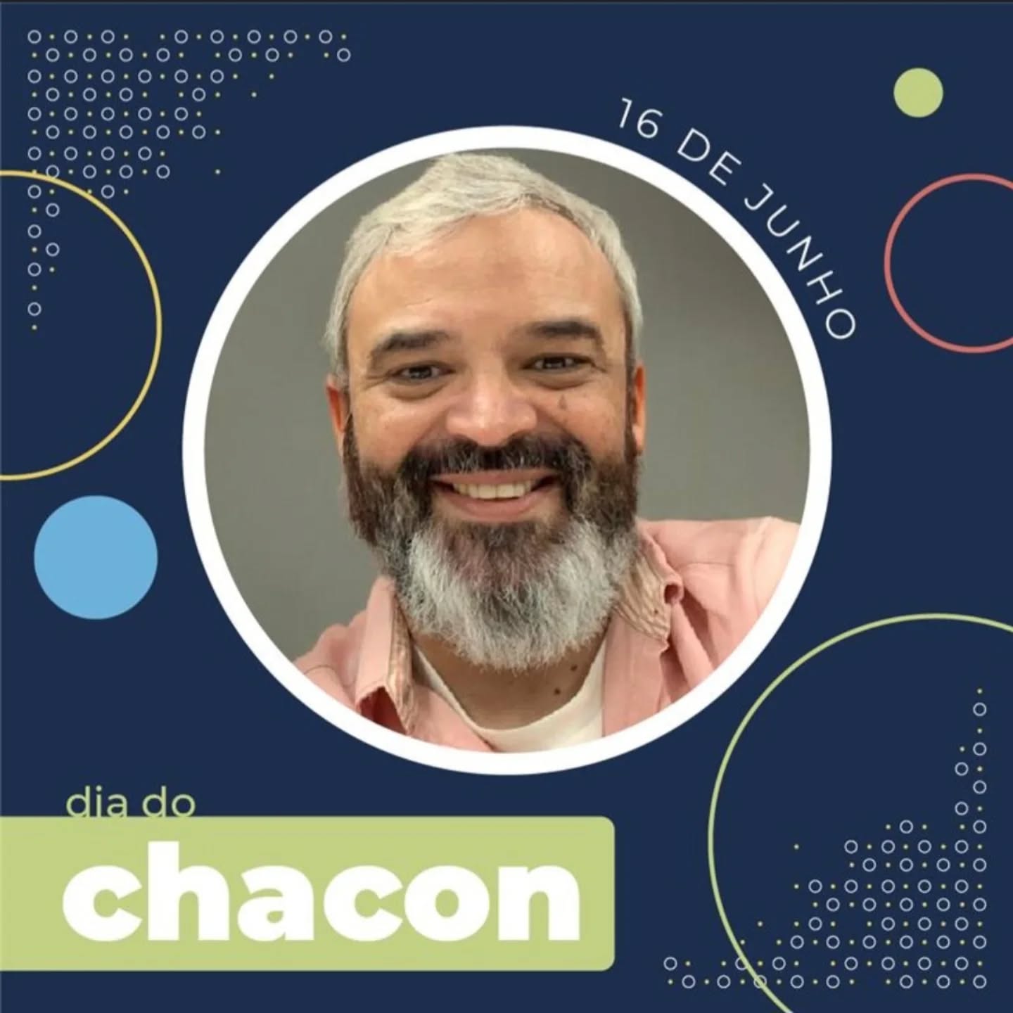 Hoje é dia do Chacon! 🥳
Ele é apaixonado por cultura pop, jogos e boas histórias. Inclusive, coleciona momentos incríveis de jogos em família!
Tem um olhar especial para tudo e enxerga significado onde muitos veem apenas números ou palavras comuns.
@rbchacon é muito bom ter alguém com sua capacidade de criação no nosso Sistema 🤩
Que o novo ciclo venha repleto de boas conexões, descobertas e muita felicidade.
Feliz aniversário! 🎉
#individuando
#conexao
#transformacao
#diadochacon
#nossacultura