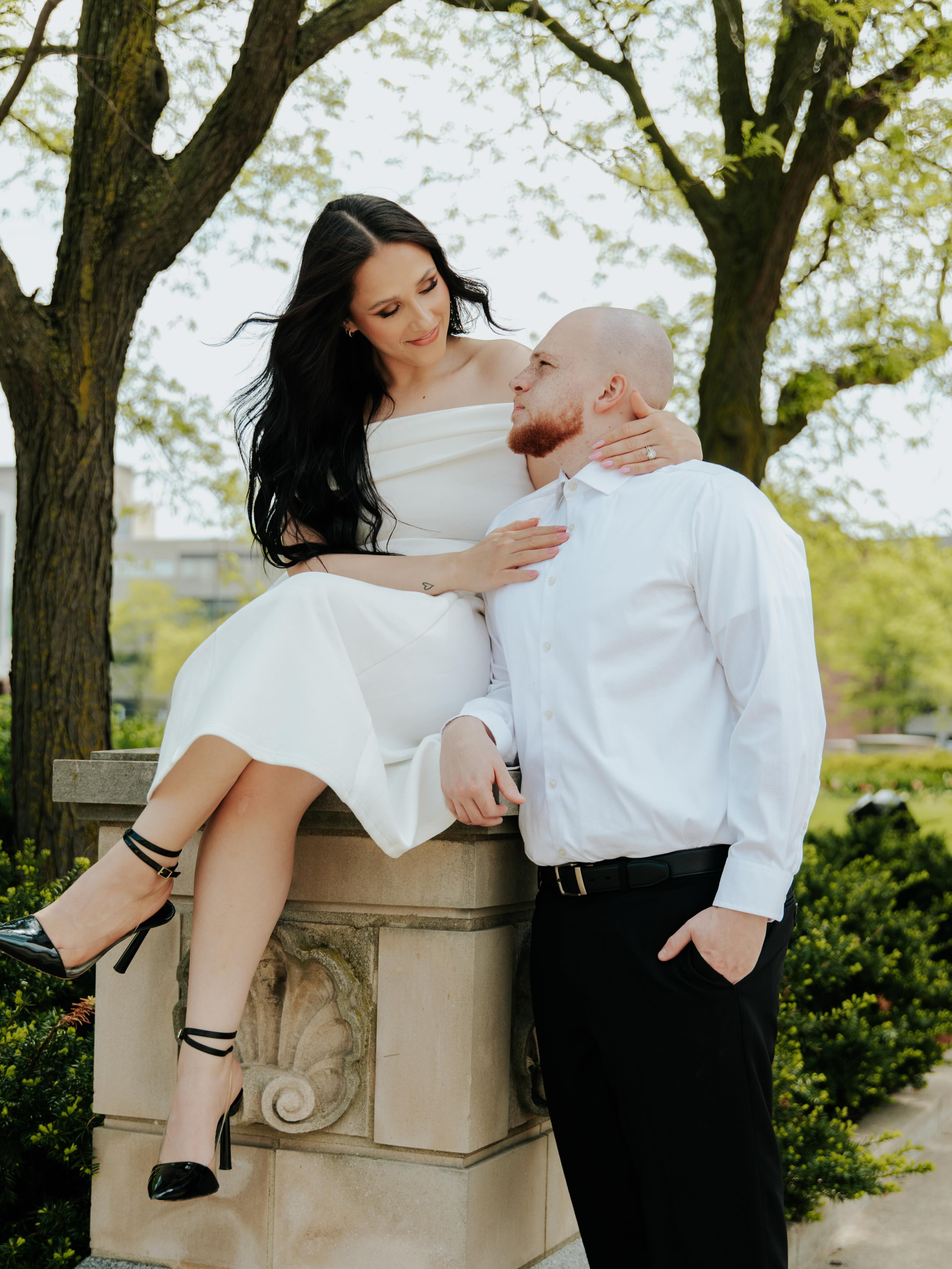 Derrick & Madie 🤍
Their engagement session was everything!! They braved the wind & rain! October cannot come soon enough! 🥹💗