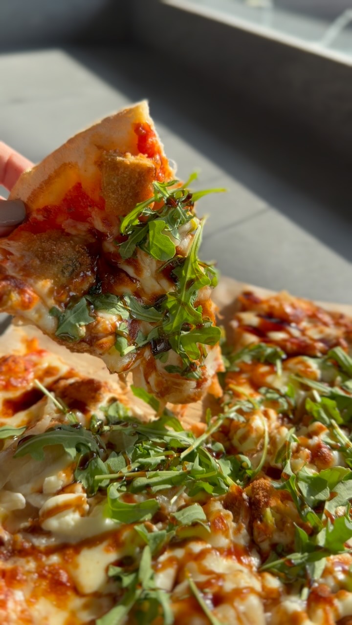Cook’s Crispy Eggplant Pizza is back! 🍕✨
#cookneedham #cookrestaurant #needhamma #pizza #bostonfoodies