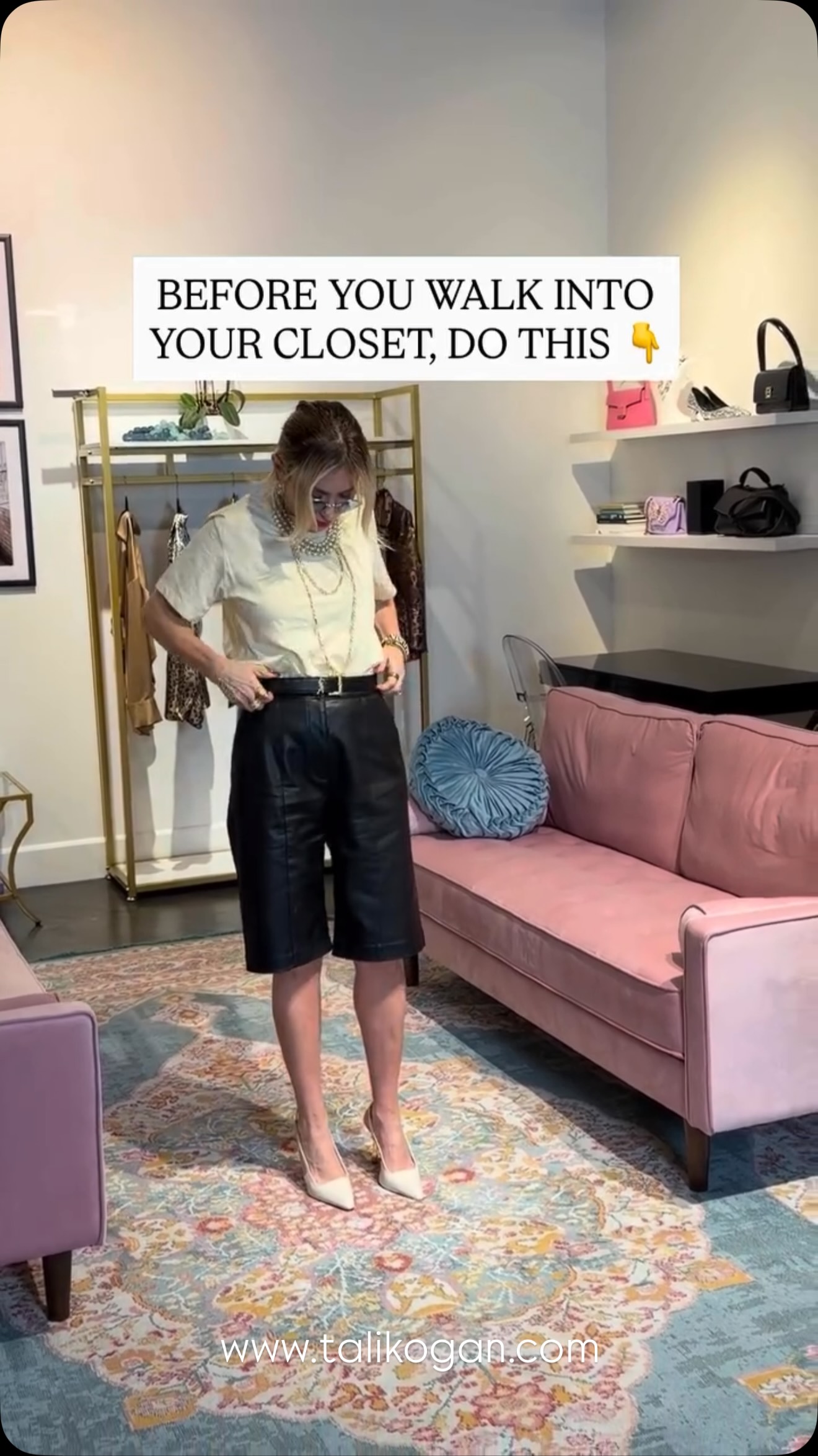 Most women open their closet asking:
“What should I wear?”
Queens ask a different question:
✨ “How do I want to feel today?”
Before you touch a single hanger:
• Take a deep breath.
• Practice gratitude.
• Set your intention for the day.
• Decide who you are becoming.
Do you want to feel:
👑 Powerful?
✨ Magnetic?
🤍 Peaceful?
🔥 Confident?
🌈 Creative?
Now dress in alignment with that energy.
Because your outfit is not just fabric.
It’s a visual expression of your intention.
This simple ritual changes everything.
when you dress for the woman you are becoming, you become her so much faster.
That is Queen ritual and it’s a non negotiable step of my CFTQ methodology.
👉 follow @talikogan for daily style tips, women empowerment and real clients style transformations