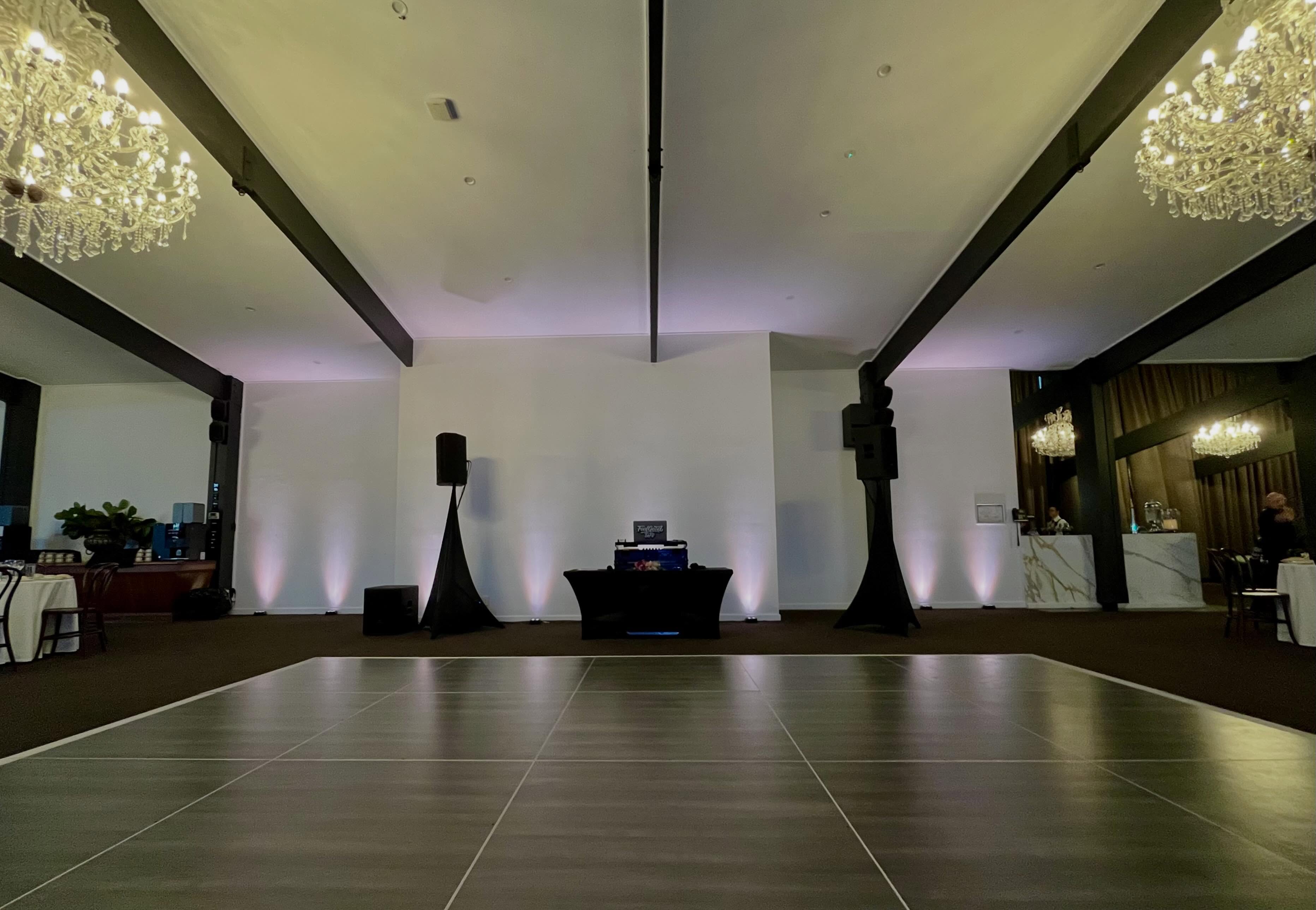 “Every great party starts with an empty dance floor.” 🪩
#WeddingDJ
#WeddingEntertainment
#WeddingReception
#WeddingReceptionIdeas
#WeddingMusic