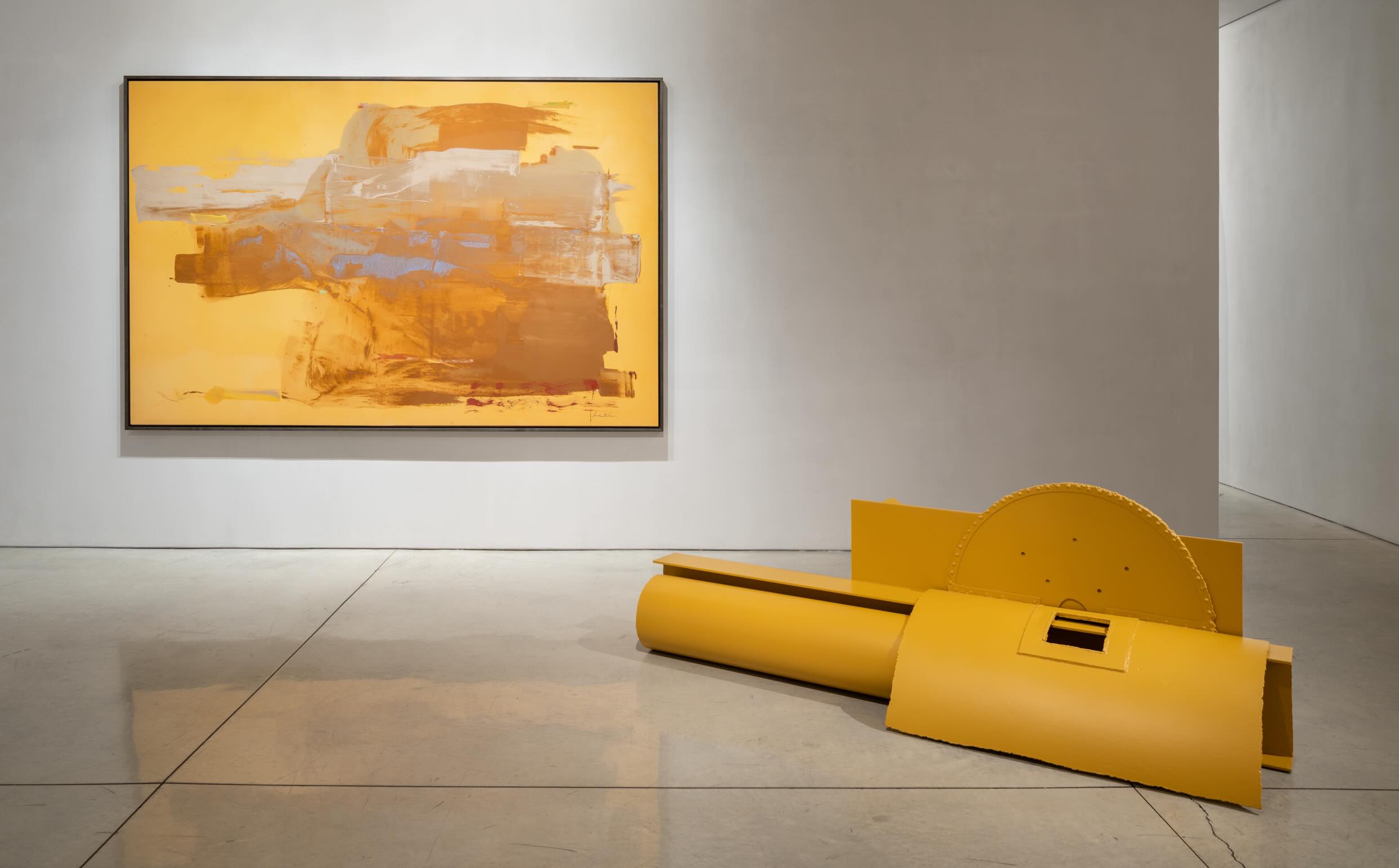 Currently on view at Yares Art, New York - ‘Mineral Kingdom’ (1976) by Helen Frankenthaler paired with Anthony Caro’s ‘Del Rio’ (1970-71).
Anthony Caro and Helen Frankenthaler - SIMILITUDES: Color, Form, Friendship
Yares Art, 745 5th Ave, New York, NY 10151
The exhibition runs from 11 April – 11 July 2026 and is open Monday – Friday, 10am – 6pm. Weekends, by appointment only.
📷 Del Rio, 1970-71, painted steel, 76.2 x 218.4 x 61 cm
#anthonycaro #caro #yaresart #currentexhibition #helenfrankenthaler