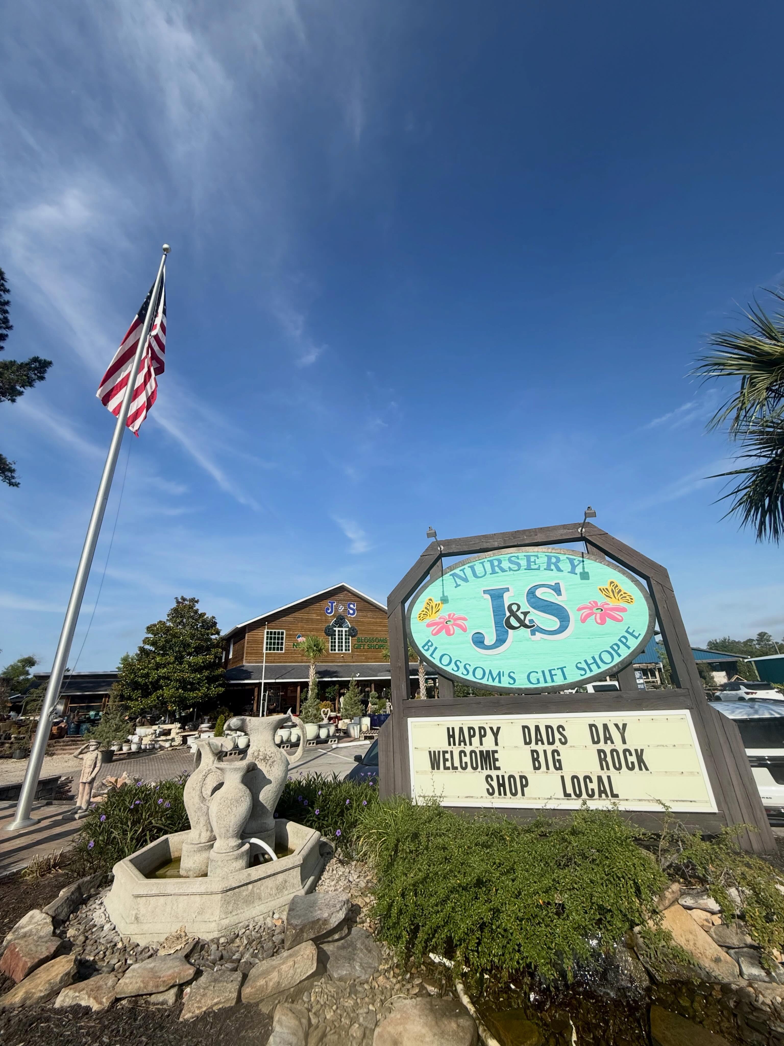 Been seeing some exciting action at The Big Rock Landing! đŁđđ
Get away from the crowds for a bit and explore our garden center and gift shop!
Biz Hours đ:
Mon-Fri 8-5pm
Sat 8-4pm
Sun Closed
#newportnc #gardencenter #shoplocal #giftshop #bigrocktournament