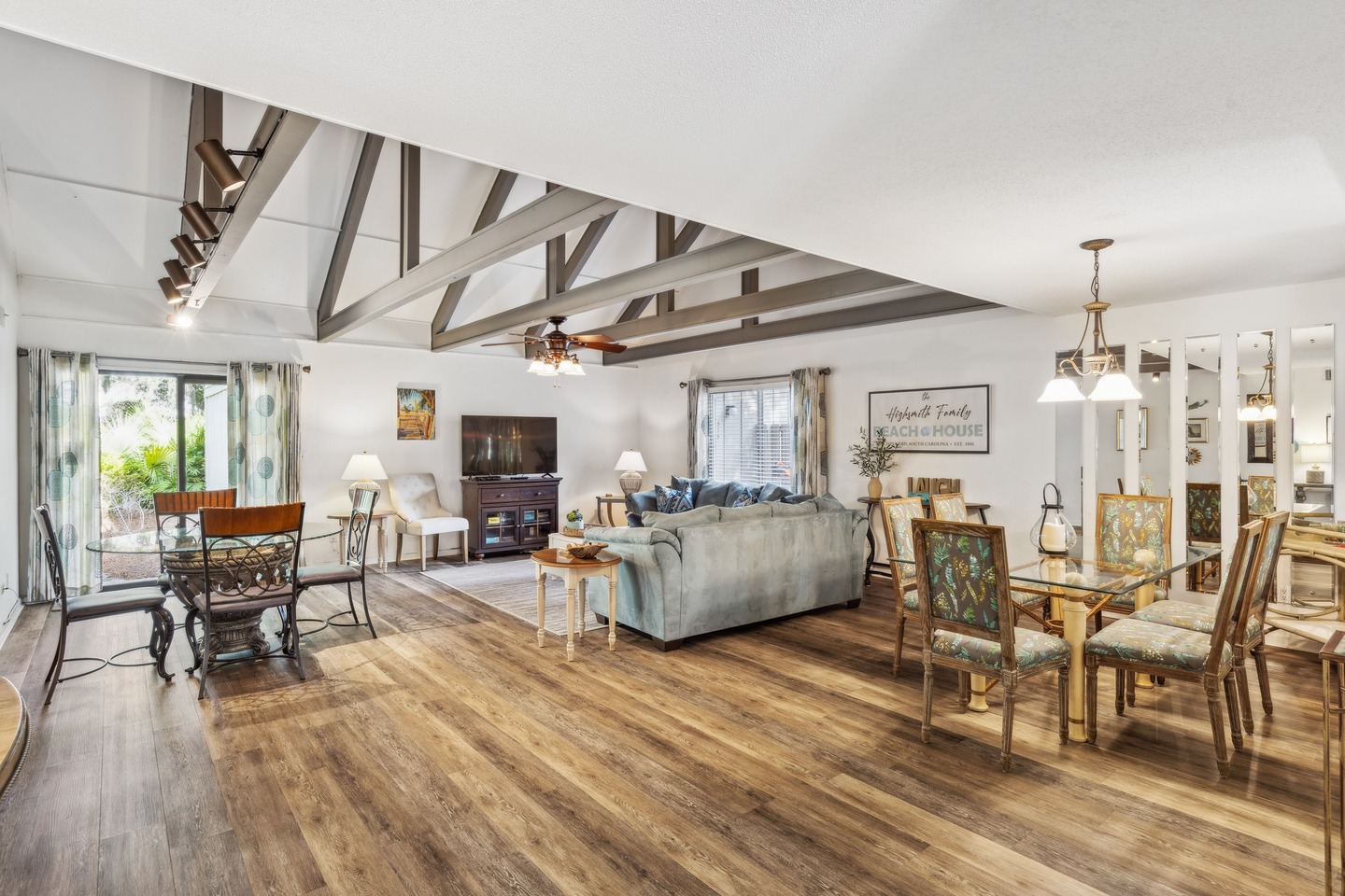 ☀️🌴 LESS PACKING. MORE PALMETTO DUNES. 🌴☀️
Who says you need a full week to enjoy Hilton Head? 🏖️
517 Queens Grant makes it easy to turn a few days into the kind of vacation that feels much longer. Whether it’s a long weekend, midweek beach trip, or spontaneous family getaway—this island favorite is ready when you are. 🌊💙
✨ Why guests love 517 Queens Grant:
🏡 Spacious villa with soaring ceilings
🍽️ Fully equipped kitchen for easy vacation meals
🛋️ Comfortable open living space
📶 Fast WiFi for work, streaming & staying connected
🌴 Located in beautiful Palmetto Dunes Resort
Step outside and enjoy:
🚲 Miles of bike & walking paths
🏖️ Quick access to the beach
🏊 Community pools
🎾 Tennis & pickleball nearby
⛳ Robert Trent Jones Golf Course just steps away
Spend less time planning and more time enjoying beach mornings, island afternoons, and warm summer evenings. ☀️🌅
✨ 3–4 night stays available
✨ Perfect for families, couples & quick beach trips
📍 Palmetto Dunes | Hilton Head Island
📞 843-785-3447
🌐 TridentRentals.com
#HiltonHeadIsland #HiltonHeadVacation #QueensGrant #PalmettoDunes #ShortStay #BeachGetaway #FamilyVacation #WeekendEscape #BeachRental #IslandLife #TravelMore #SummerTravel #BookDirect #TridentVillaRentals