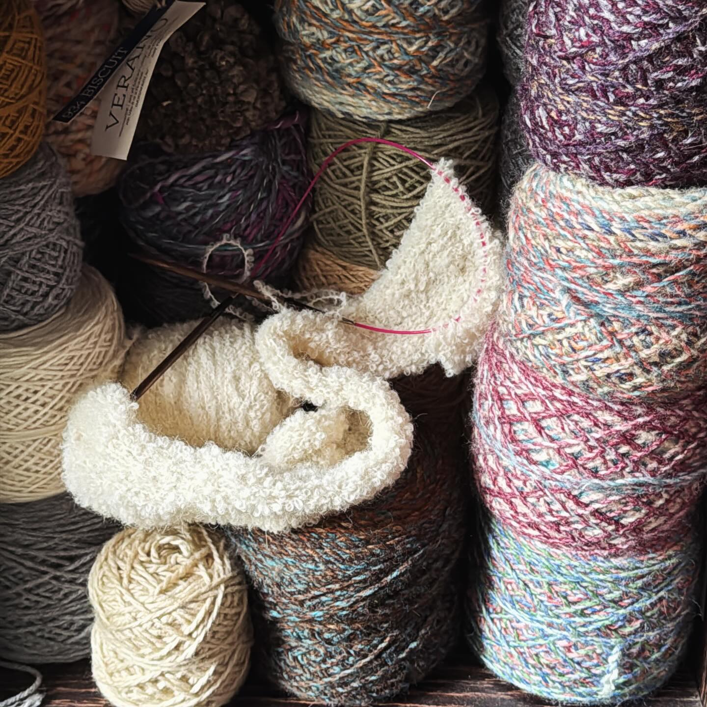 After a difficult day - I’m glad there is always yarn. 🧶