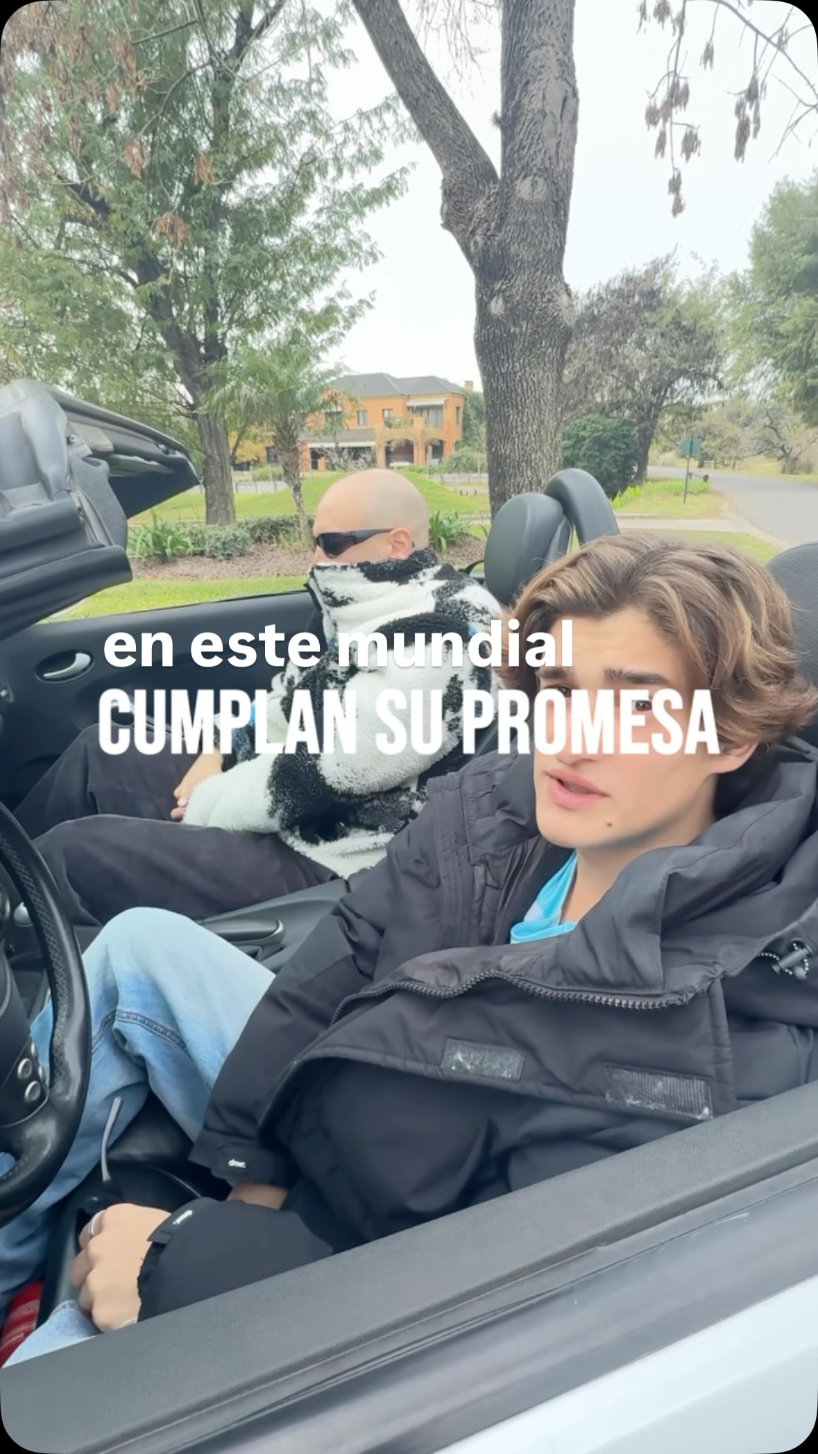 Si lo prometes, lo cumplís 💫
👉🏼 Por eso, en Dos Amigos siempre te prometemos 3 cosas:
1️⃣ Afeitado seguro, sin cortes ni irritación
2️⃣ Higiene en la máquina y en tu piel, evitando la acumulación de suciedad y hongos
3️⃣ Tres herramientas en una, para ocuparte de cada centímetro de tu cuerpo.
⚽️ En este mes de junio tan lleno de promesas, nosotros cumplimos.
📣 Conocé todas las promociones que tenemos para vos en nuestra tienda online.