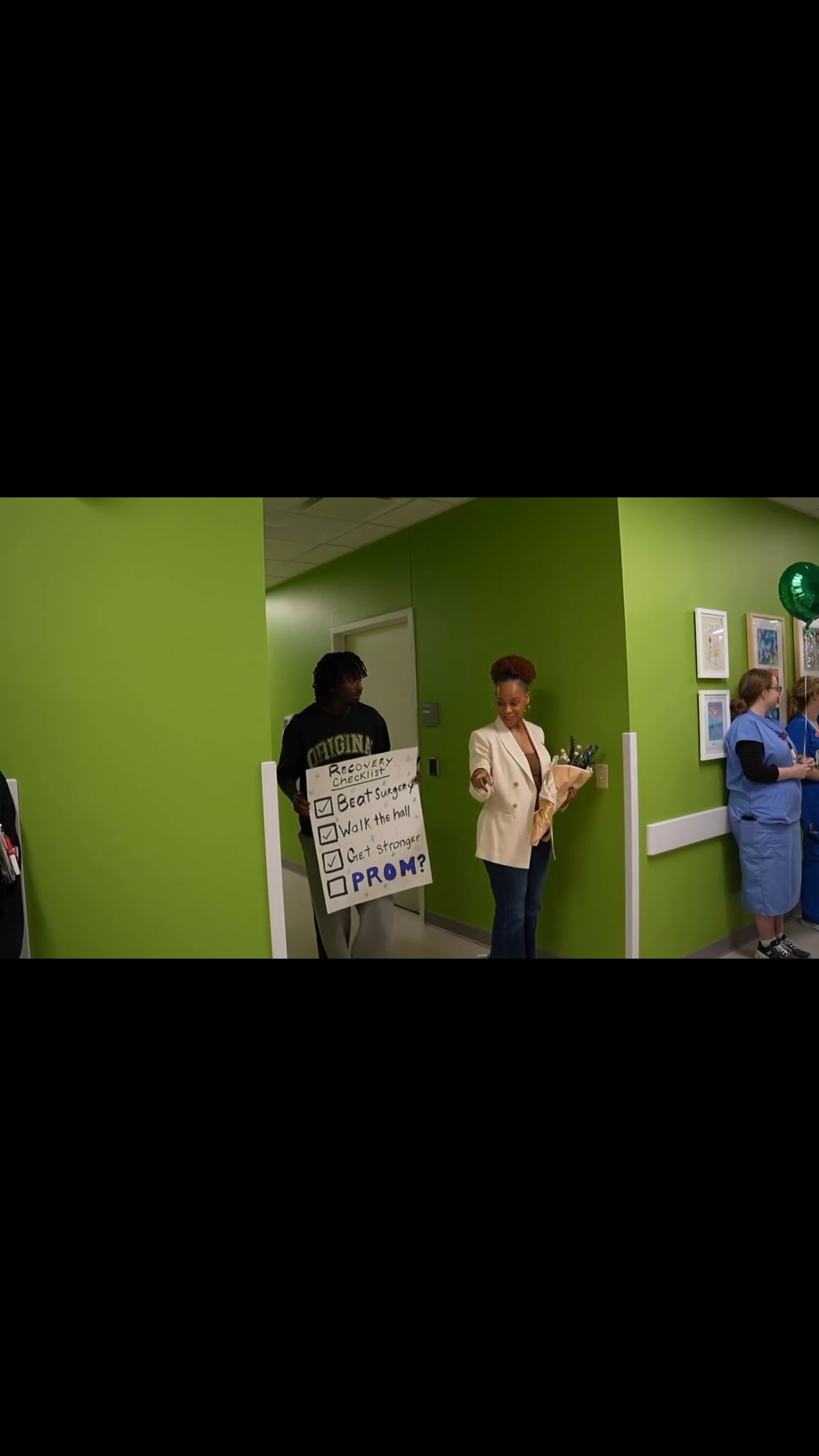 You loved the Prom-posal video featuring Melia and her boyfriend so much — now here’s more!
Melia endured years of unexplained symptoms, months of debilitating pain, and was finally diagnosed with Superior Mesenteric Artery (SMA) syndrome. The rare condition required surgery available at @texaschildrensatx .
She missed her senior prom, so the @rmhcctx helped create one for her. The prom Queen and King share stories of the once-in-a-lifetime event!
#atxgoodnews #seniorprom #prom2026 #smasyndrome