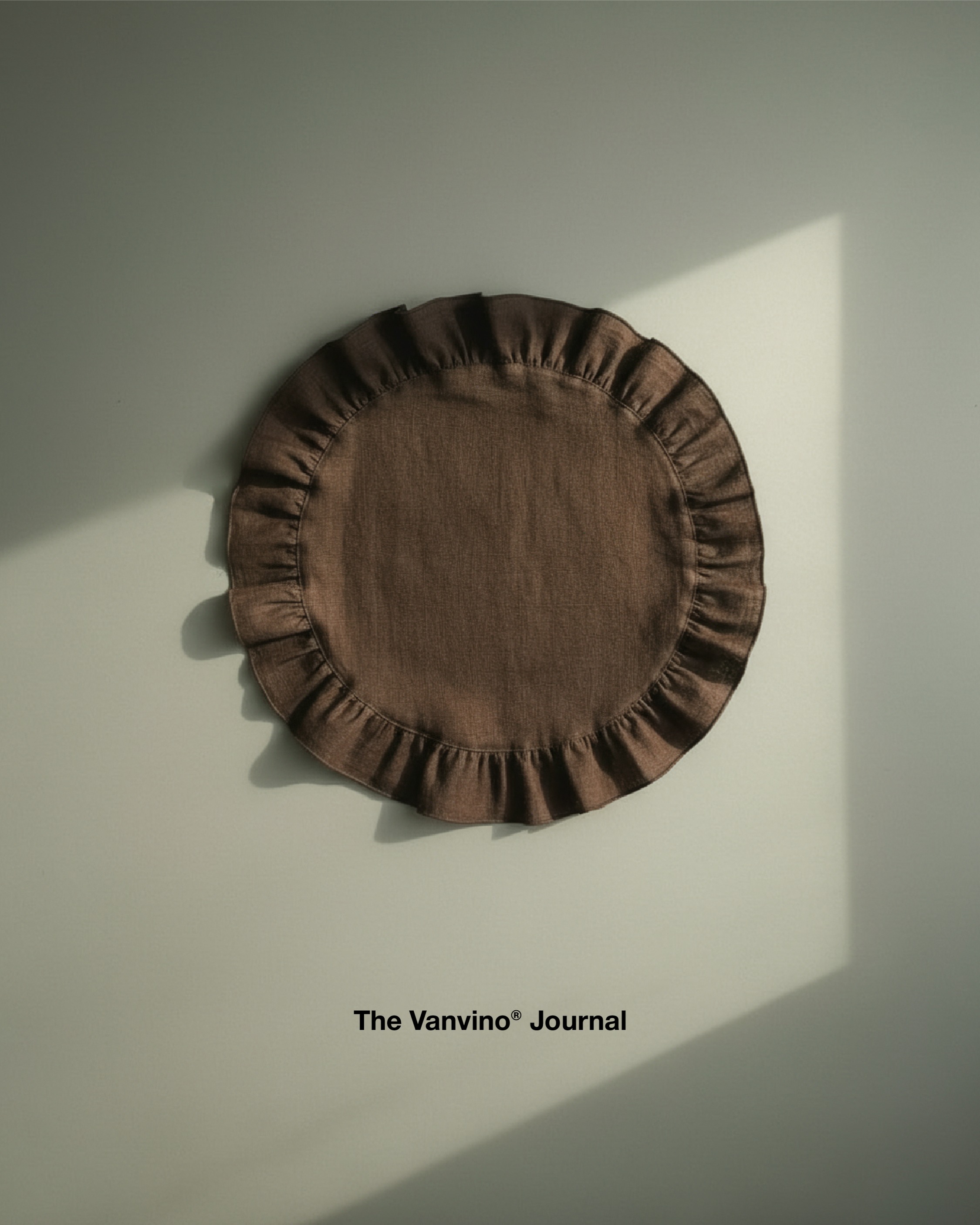 New on The Vanvino® Journal:
The Case for Linen.
Linen is old, but not outdated.
Made from flax fibre, it is one of the oldest textile materials still in use — not because of nostalgia, but because it performs.
In our latest article, The Case for Linen: The Fiber That Defines the Contemporary Home, we look at why linen remains relevant in bedding, table linen, kitchen textiles, interiors and hospitality.
Moisture management, quick drying, low lint, durability and long-term comfort all help explain why linen continues to justify its place in contemporary home textiles.
It wrinkles. It costs more. It requires careful cutting, sewing and finishing.
But where performance, comfort and material identity matter, linen still makes a serious argument.
Available in English, Spanish and French.
Read the full article on The Vanvino® Journal.
Link in bio.
#Vanvino #TheVanvinoJournal #Linen #HomeTextiles #TextileDesign #TextileManufacturing #InteriorTextiles #TextileDesign #HomeFashion