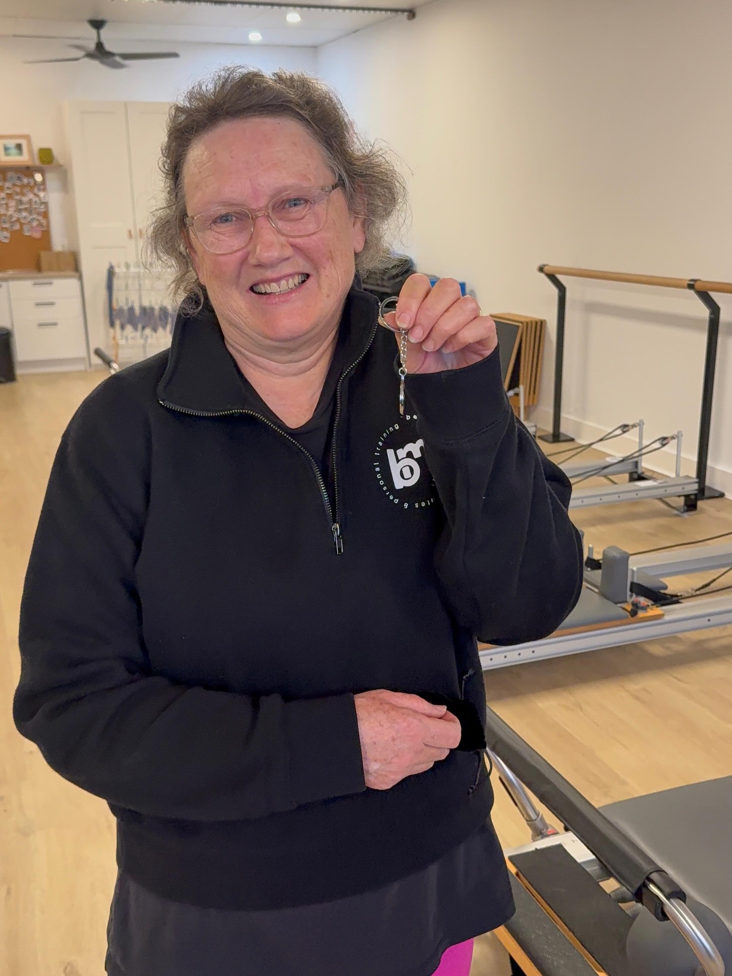 1000 Classes for Julie!!!!
Yes you read that correct. One. Thousand.
Julie started with us in 2022.
When Julie first arrived in our classes, she had been advised many years ago that she couldn’t and shouldn’t do exercise as a result of her rheumatoid arthritis. When Julie first arrived, she couldn’t get on or off the reformer without assistance. Julie struggled to walk up or down stairs, and going out walking in the city would hurt her for a week afterwards.
Fast forward to now, 1000 classes later. 4 x run clubs later. 3 x Bay to Bay’s. S & C Classes! Julie 2.0 is just the kind of upgrade we all aspire to be 💕
Julie embodies everything we stand for in finding JOY through movement.
Julie has showed up one thousand times for herself (and maybe a few hundred times to see her BM friends).
Congratulations, thank you and we cannot wait to see to see what the next 1000 classes looks like for you.
We love you, Julie 🤍🤍🤍